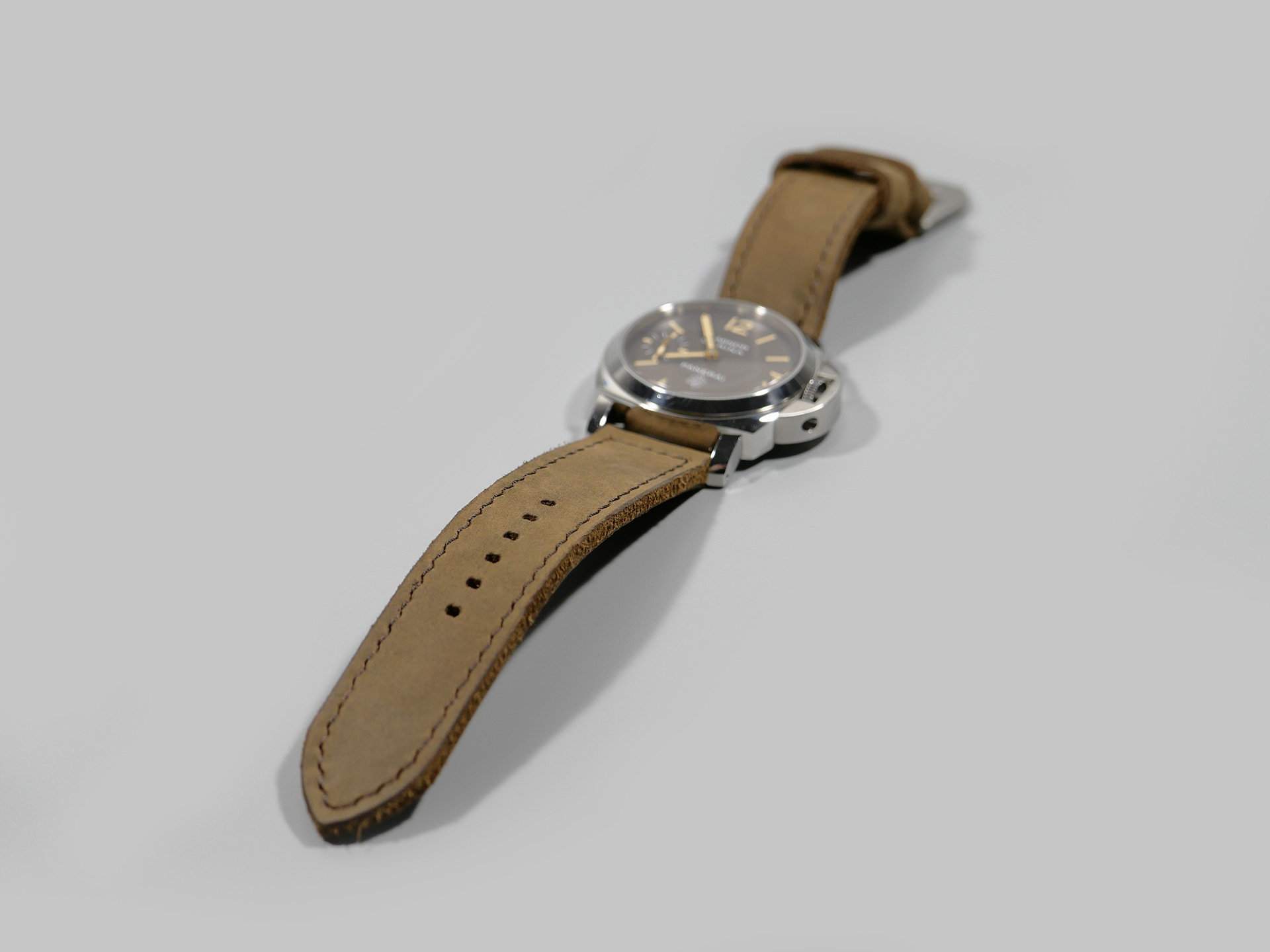 Panerai Luminor 44mm Handmade Bespoke Strap Roman Coffee IMAGE