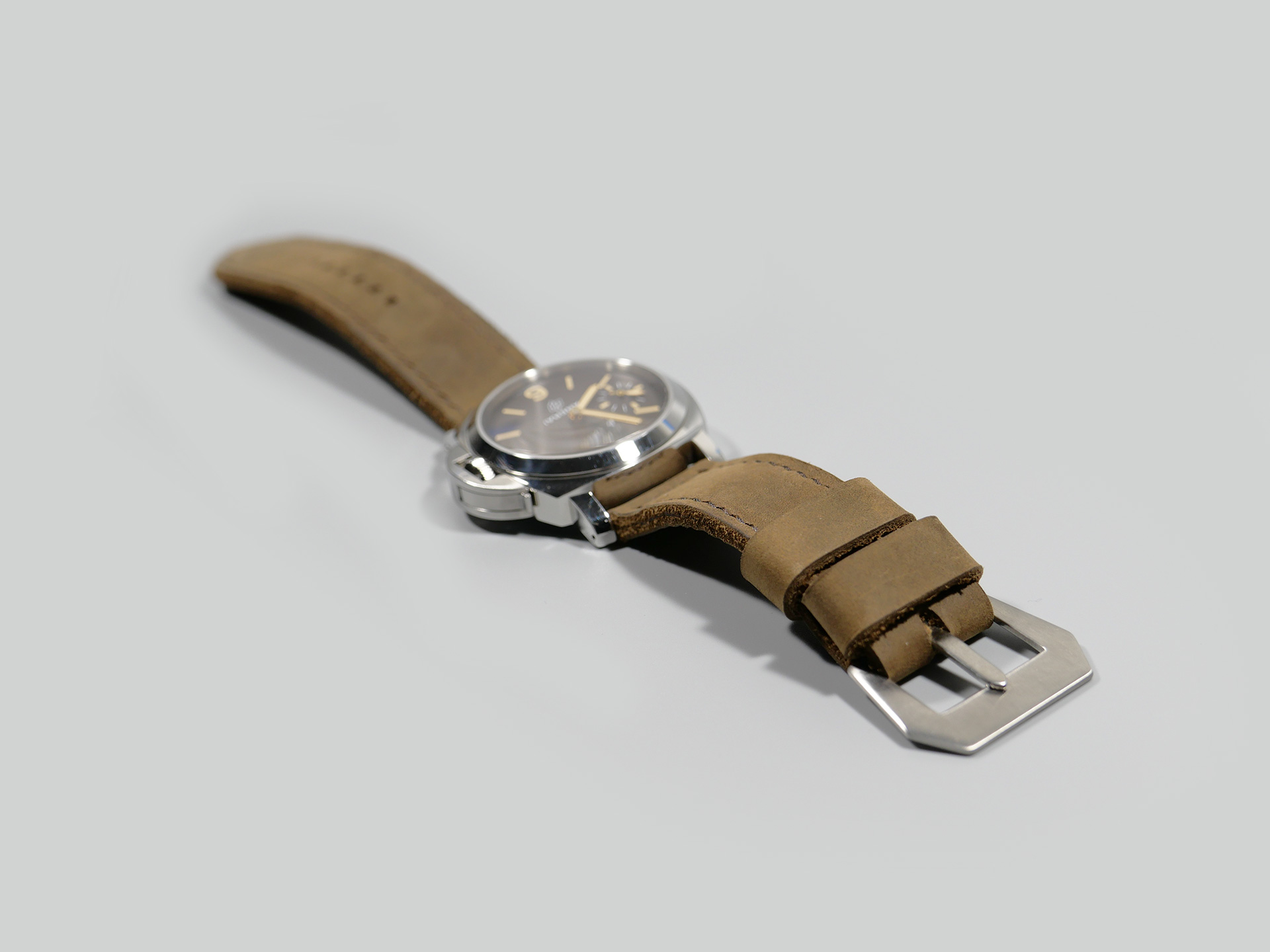 Panerai Luminor 44mm Handmade Bespoke Strap Roman Coffee IMAGE