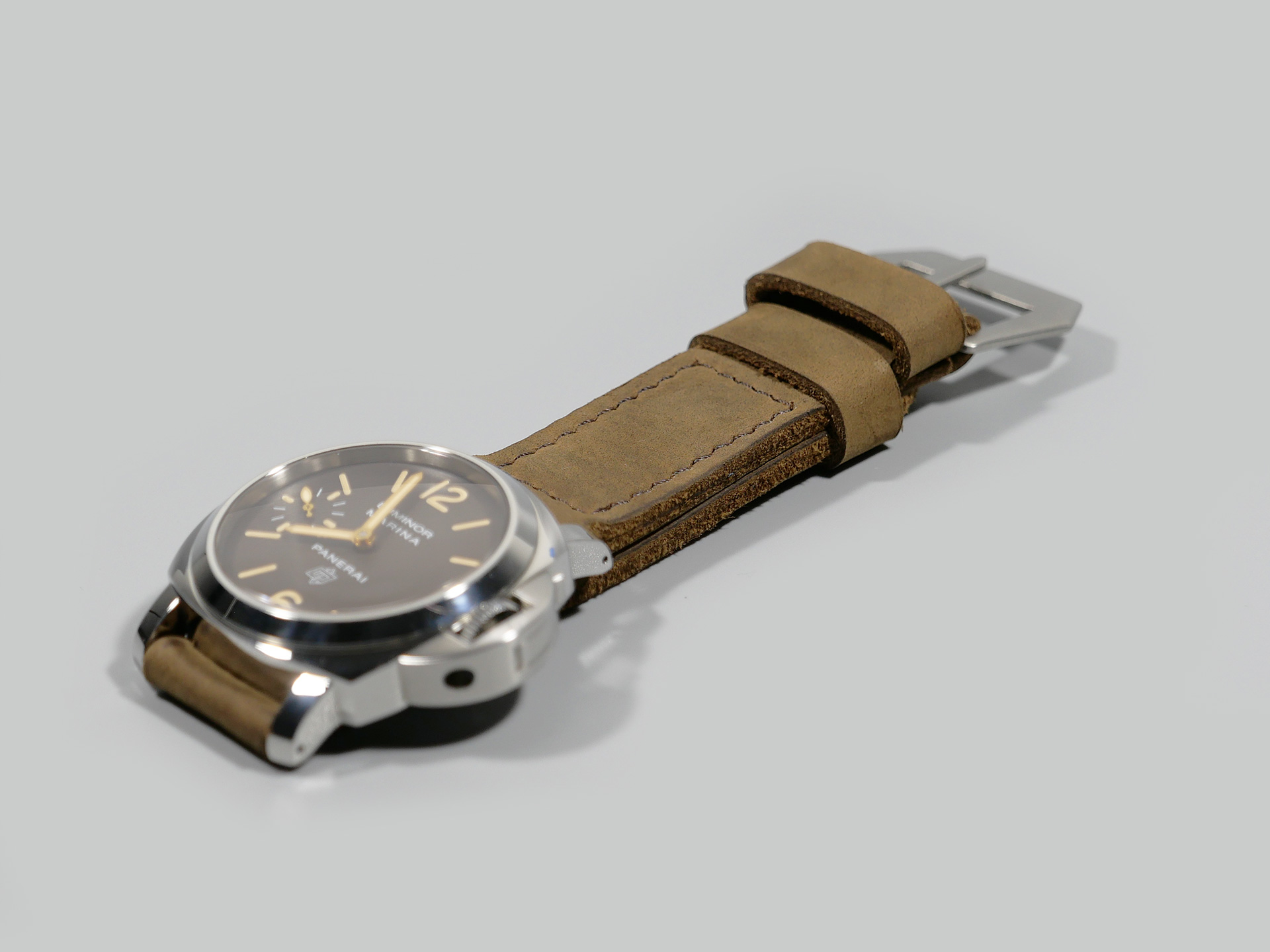 Panerai Luminor 44mm Handmade Bespoke Strap Roman Coffee IMAGE