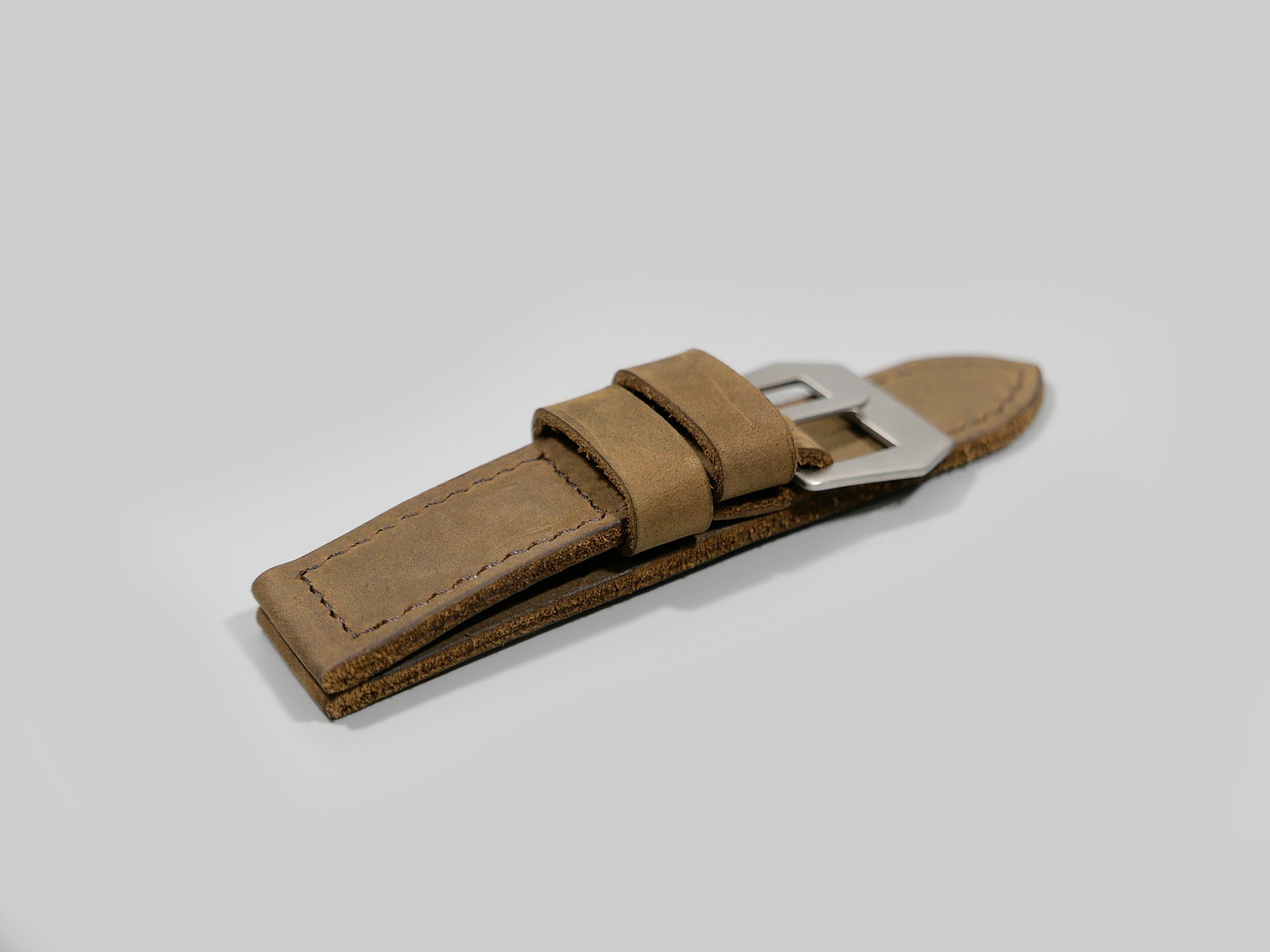 Panerai Luminor 44mm Handmade Bespoke Strap Roman Coffee IMAGE