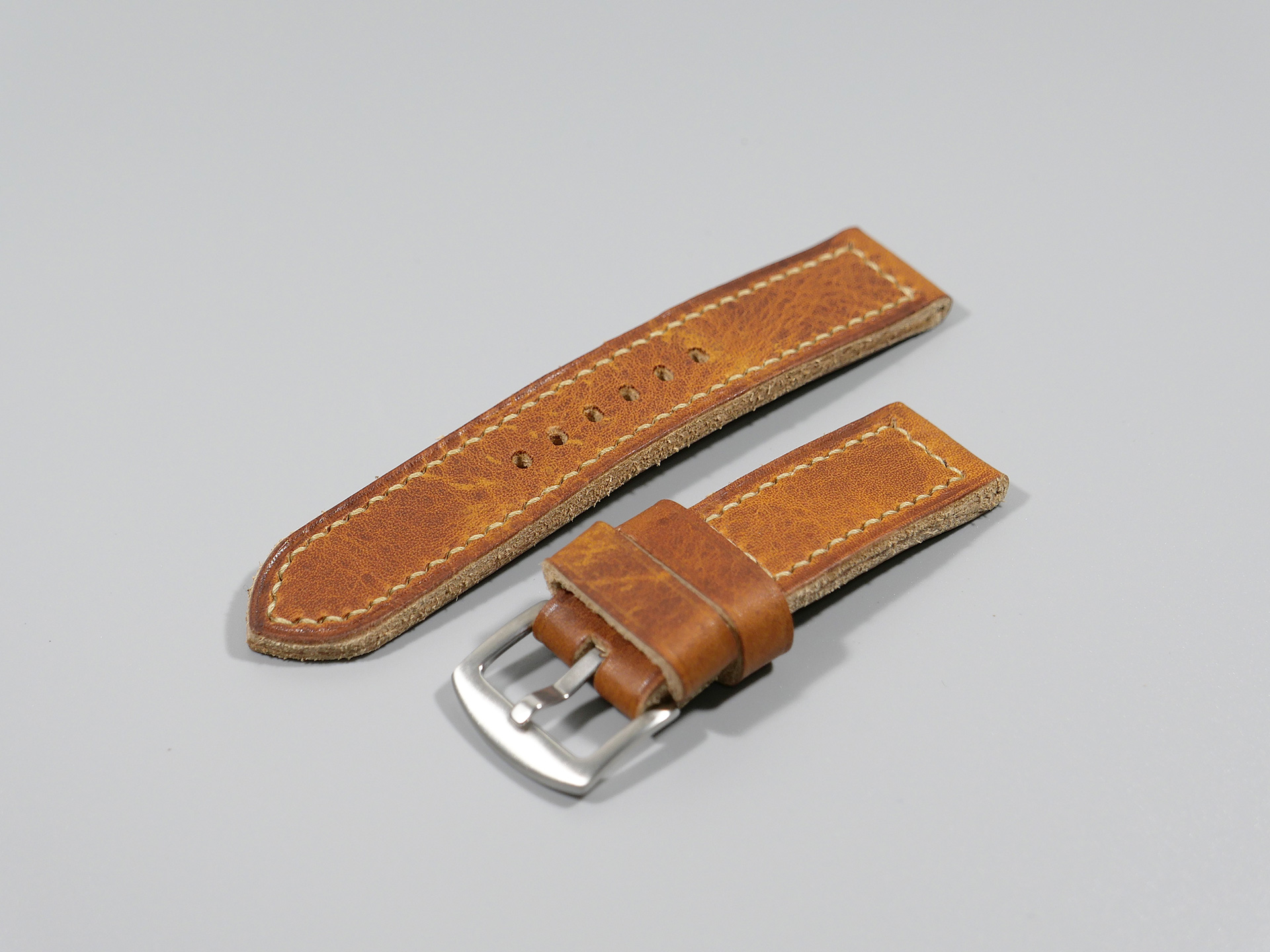 Panerai Luminor DUE 42mm Leather Strap Handmade by Marcello IMAGE