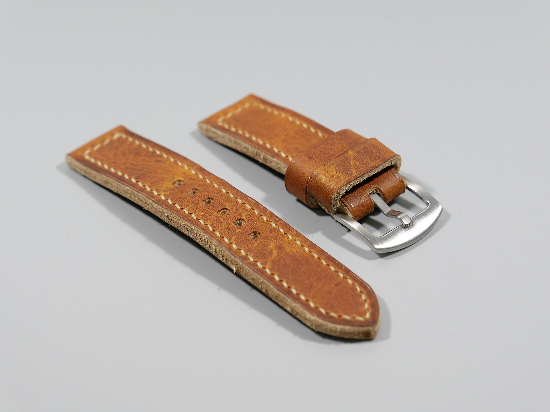 Panerai Luminor DUE 42mm Leather Strap Handmade by Marcello IMAGE