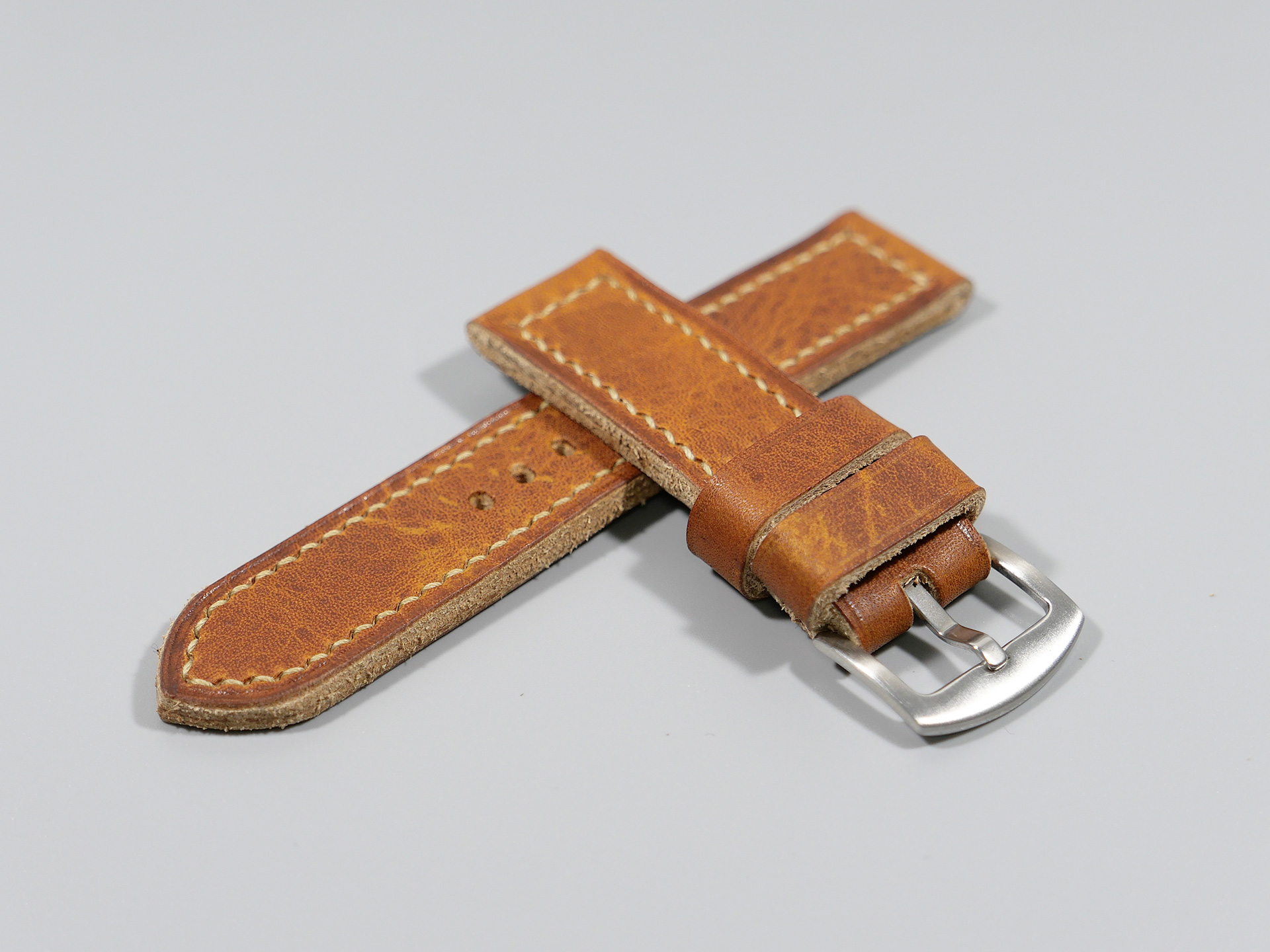 Panerai Luminor DUE 42mm Leather Strap Handmade by Marcello IMAGE