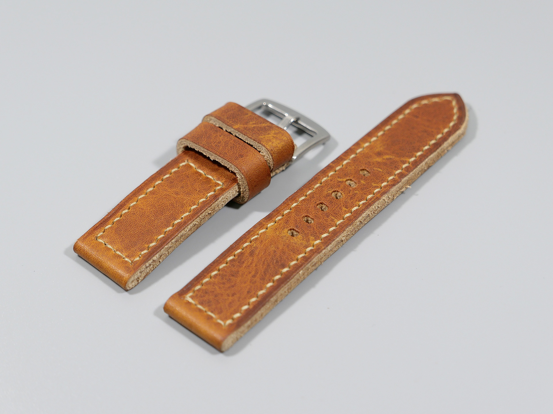 Panerai Luminor DUE 42mm Leather Strap Handmade by Marcello IMAGE