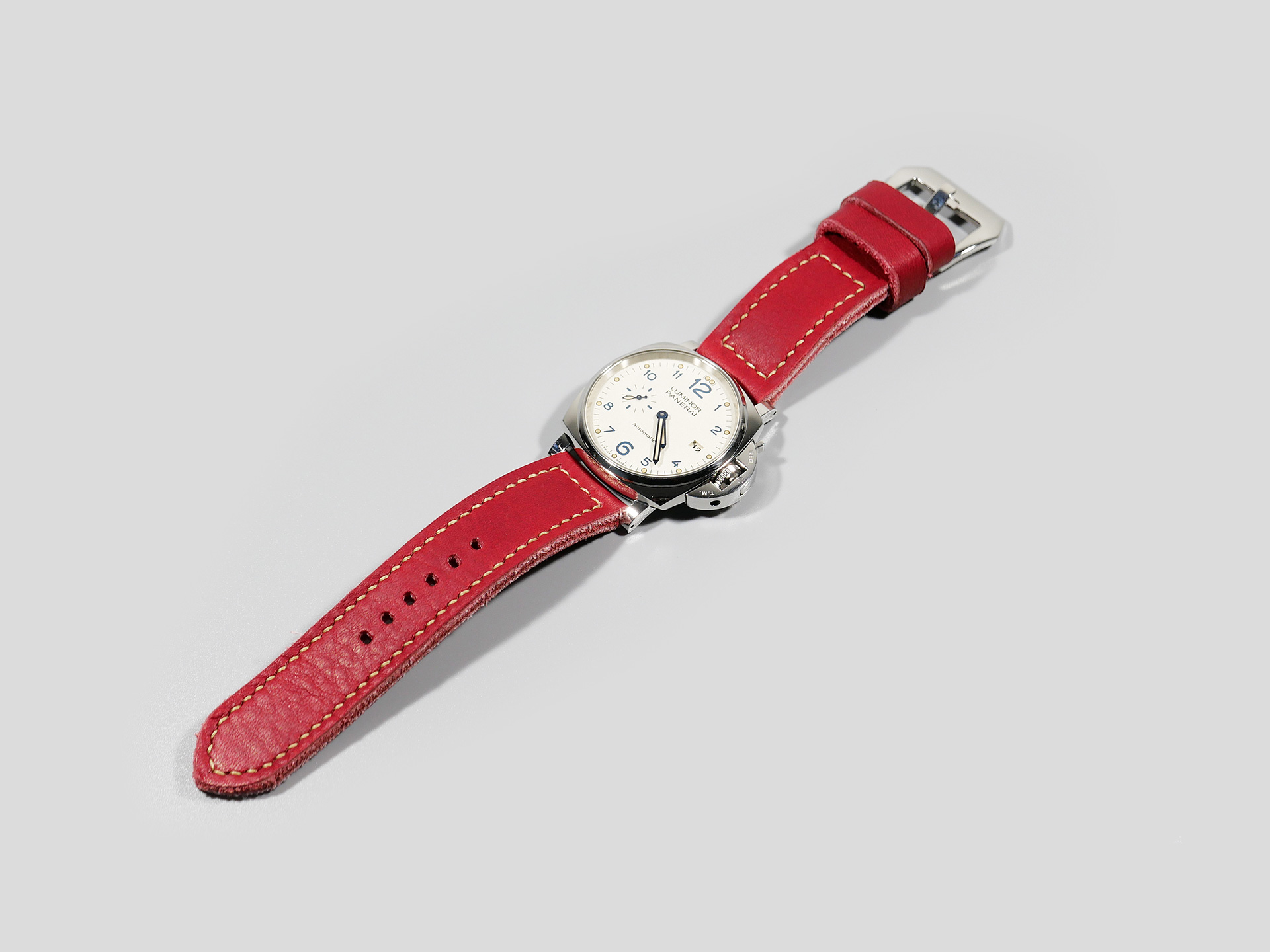 Luminor Due 42mm Crimson Red Strap Marcelllo IMAGE
