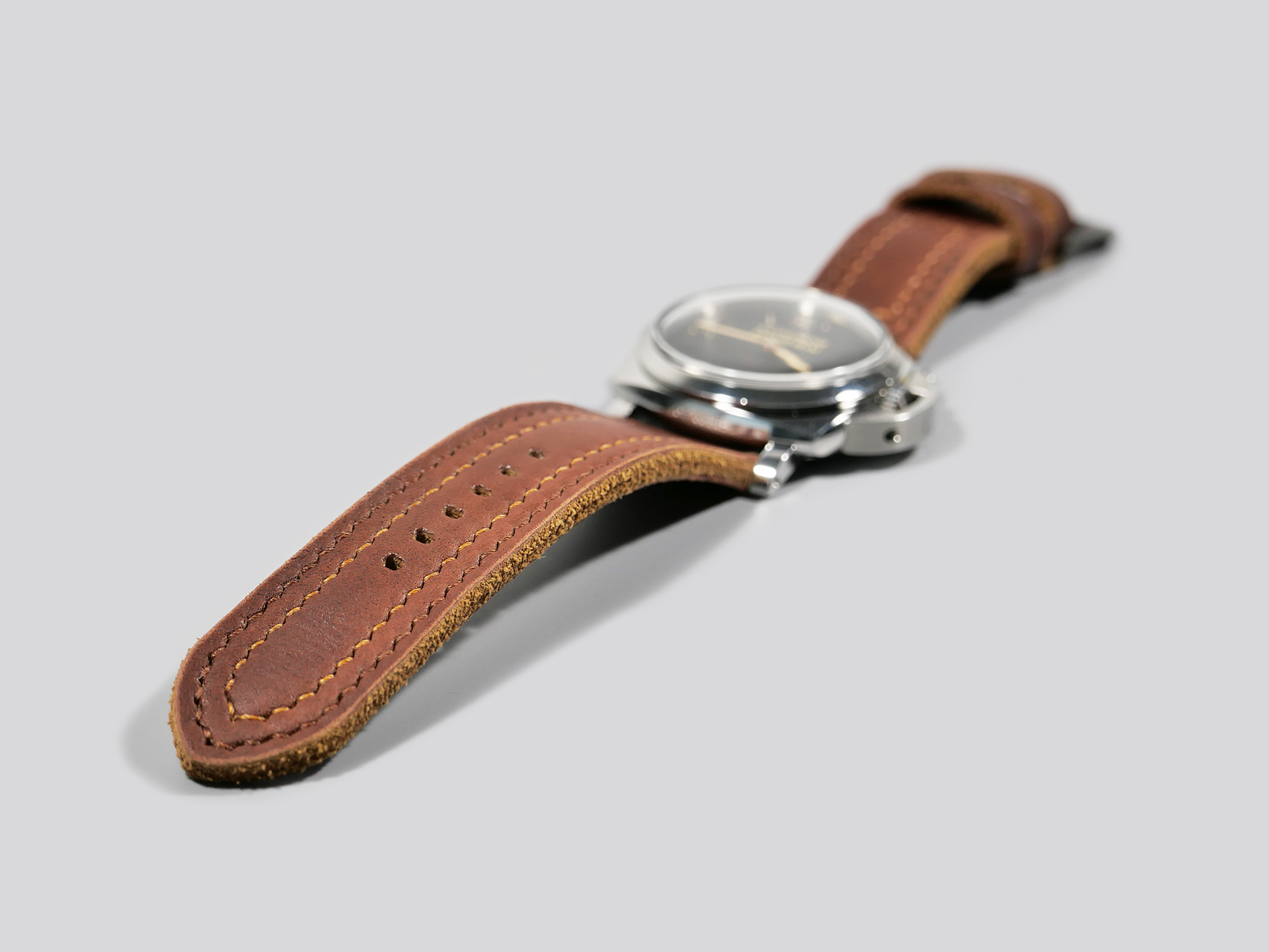 47mm Panerai Strap Options IMAGE