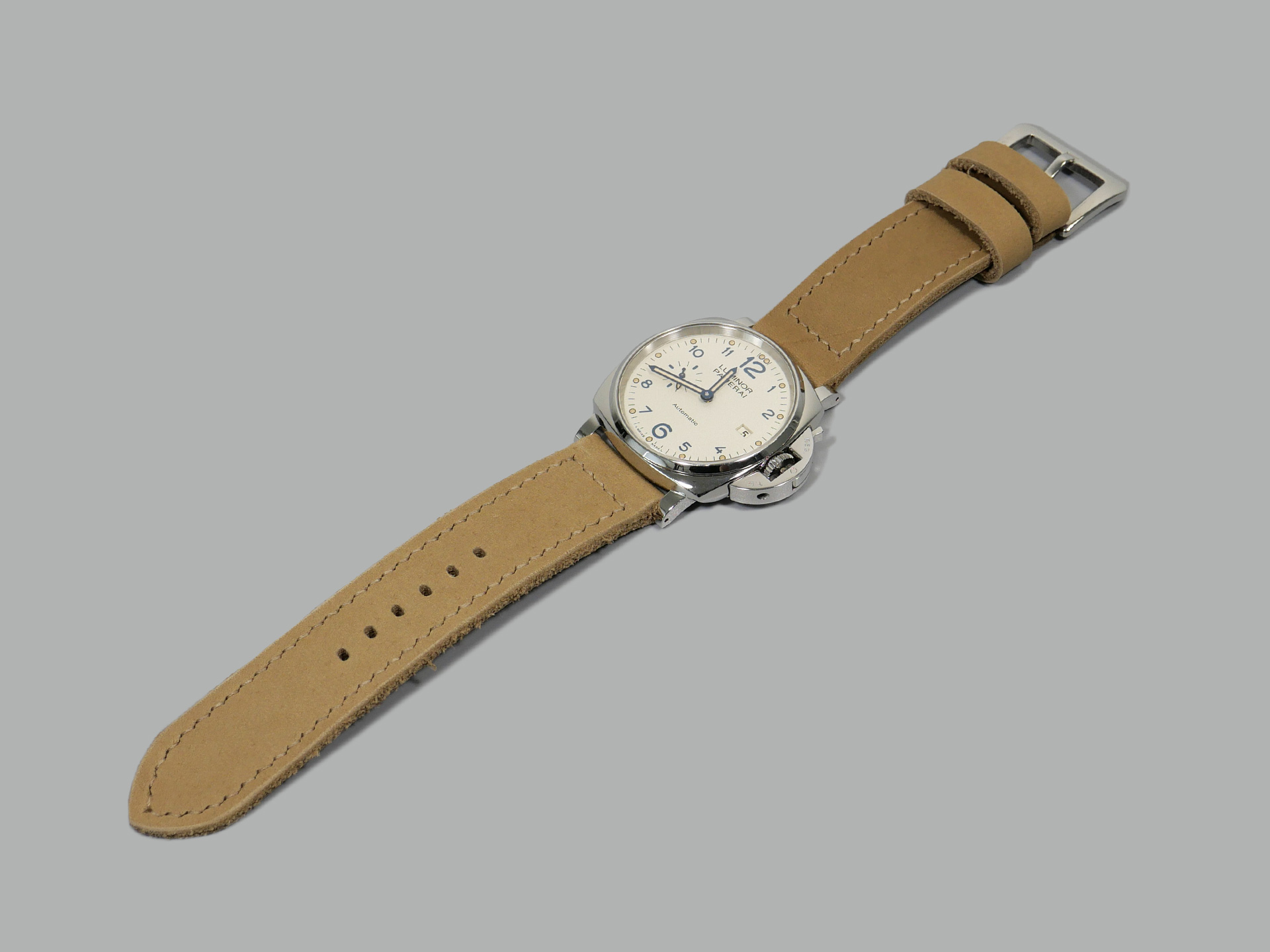 Beige Strap on Panerai 42mm Due PAM00906 IMAGE