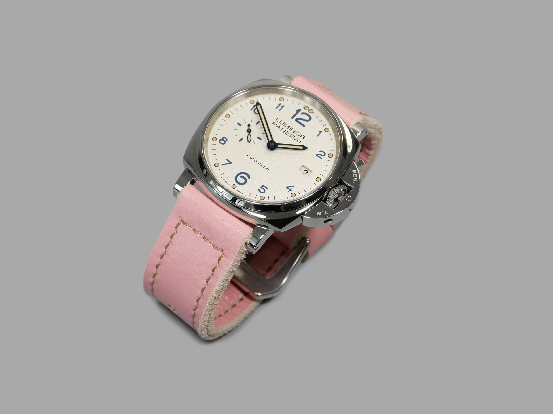 42mm Panerai Luminor with Pink Strap IMAGE
