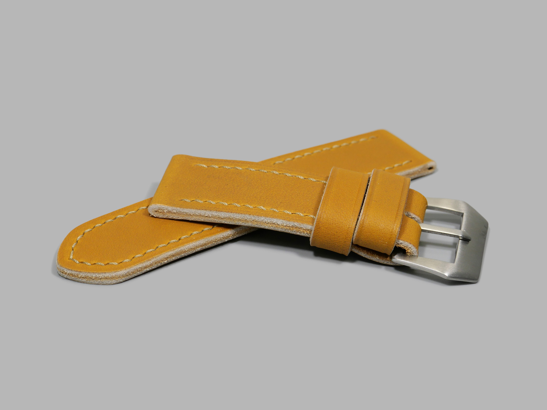 Buy tan classic Panerai strap IMAGE