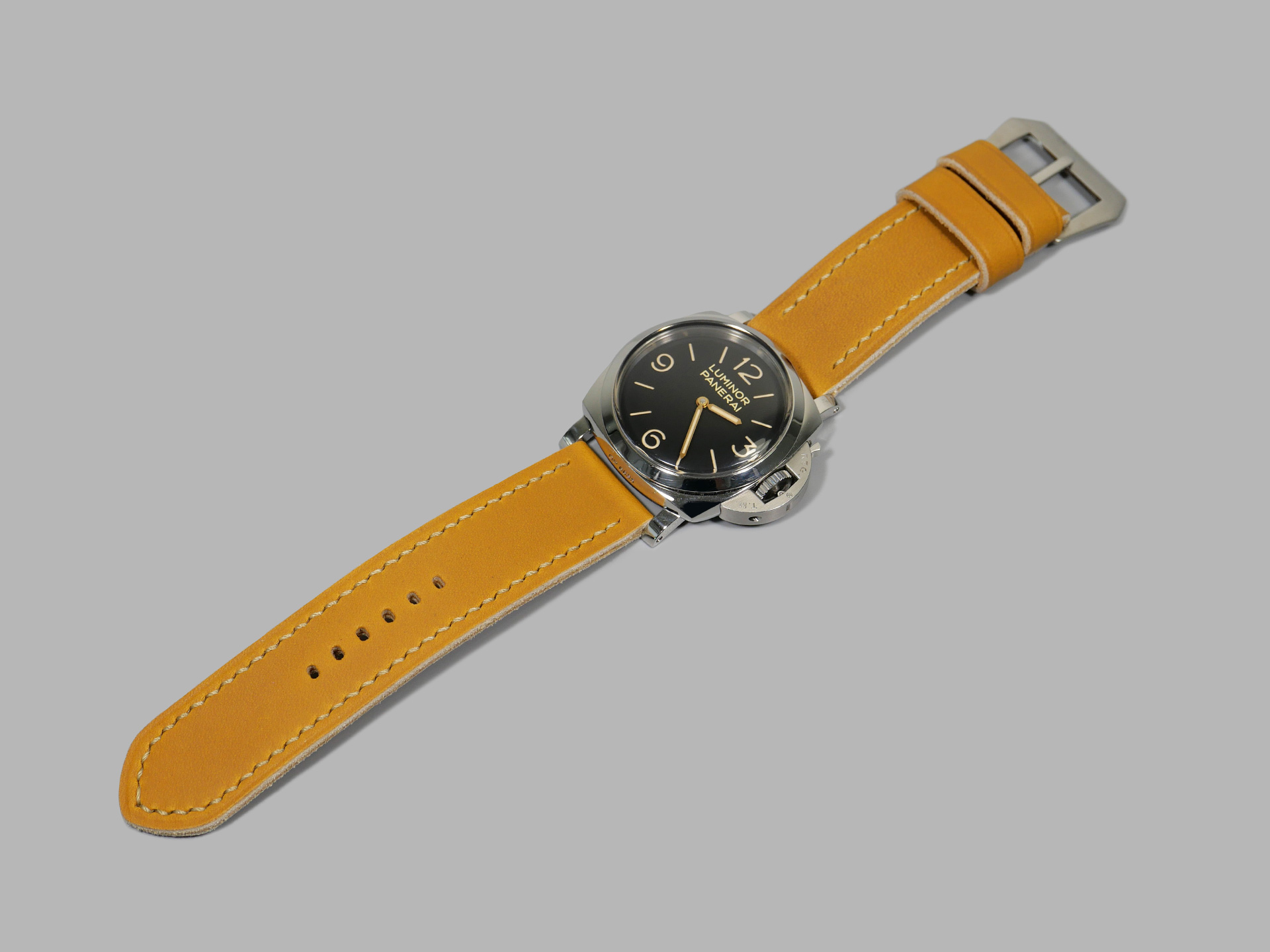 Paneristi straps online