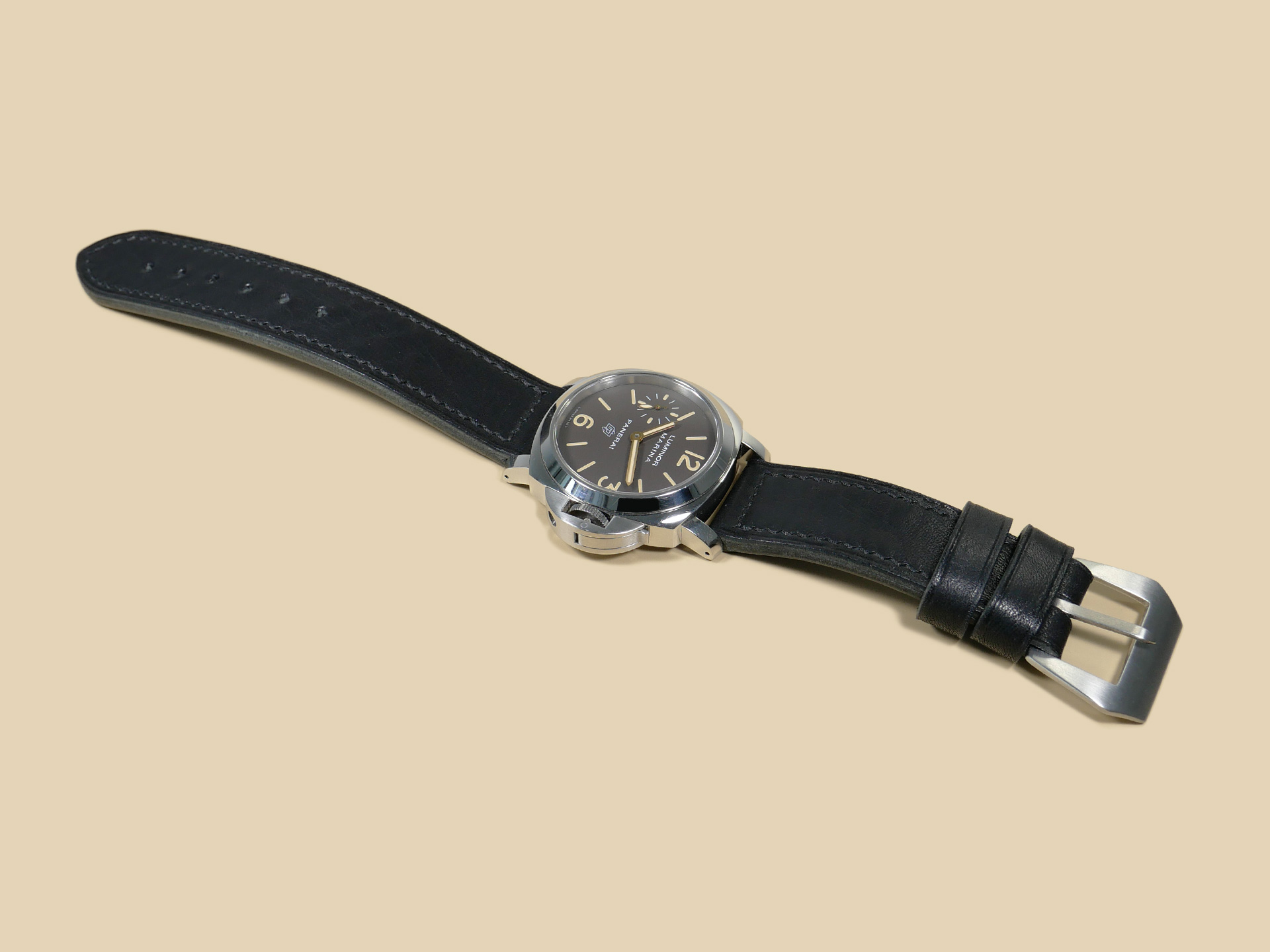 Panerai style shop