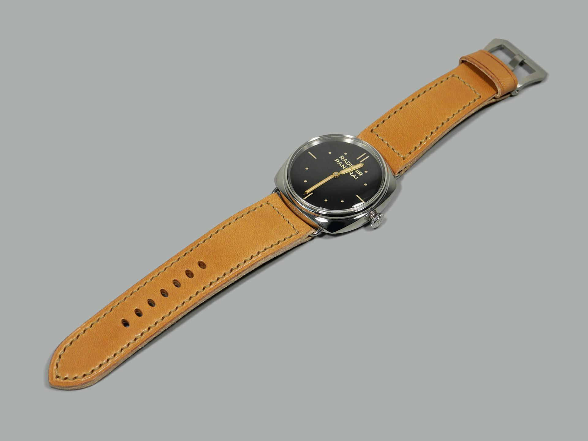 PAM00425 Radiomir with Tan Handmade Strap IMAGE
