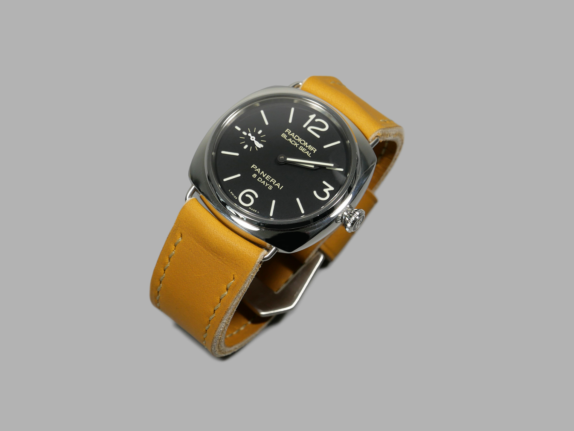 Paneristi straps deals