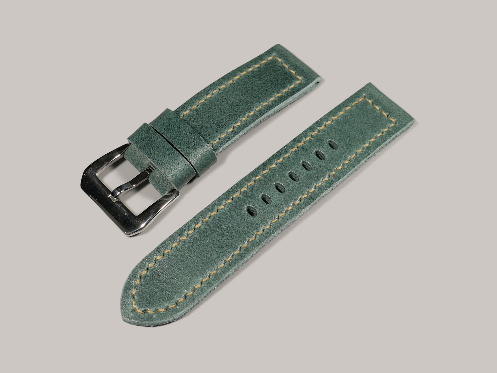 Jade Green Luminor Due STrap IMAGE