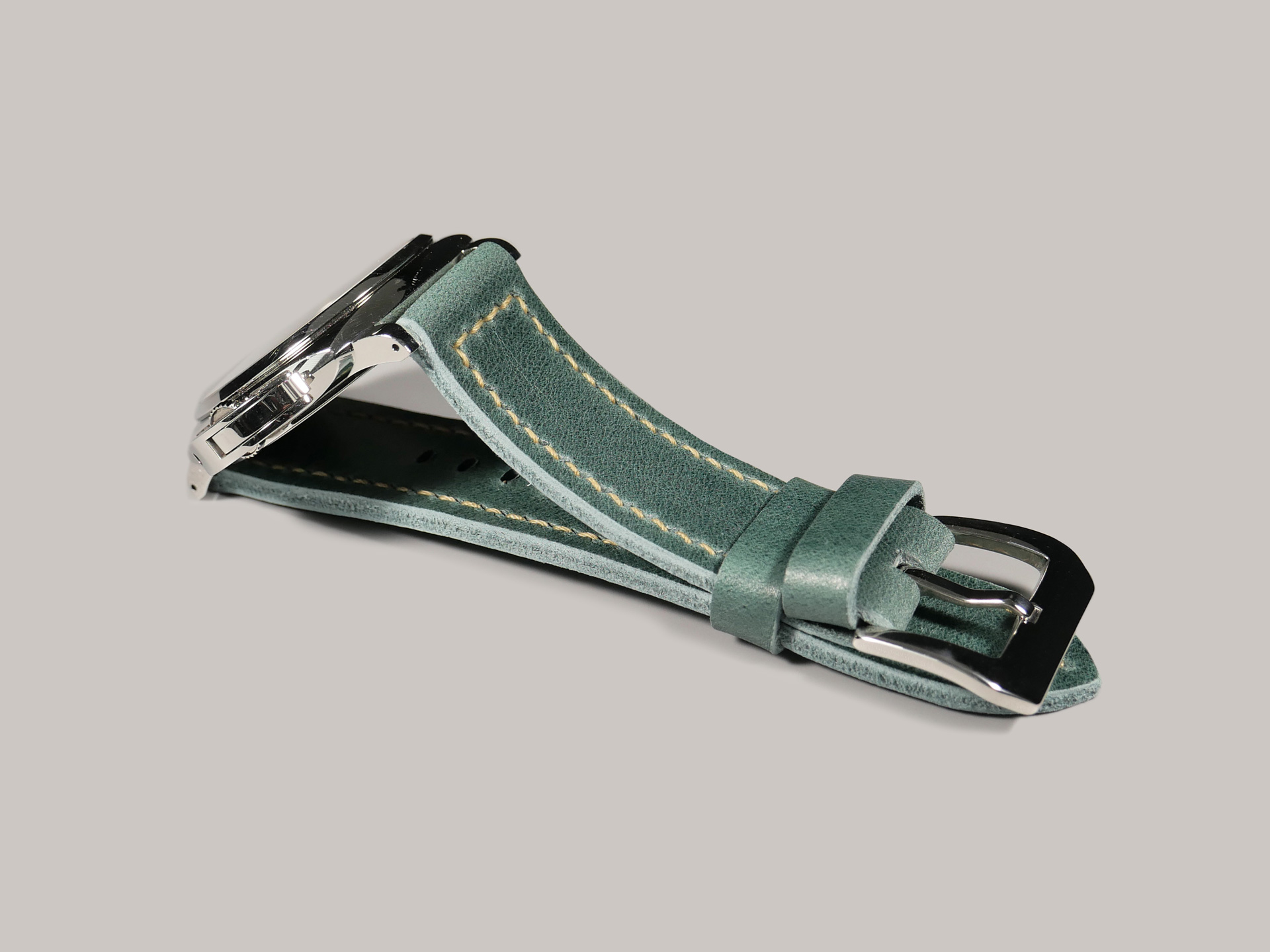 42mm Panerai Luminor Due IMAGE