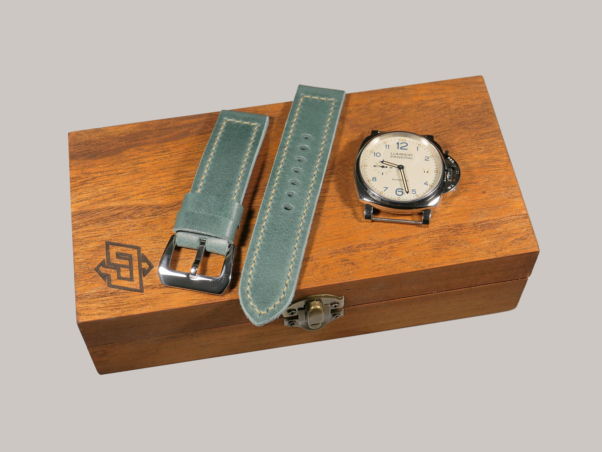 Bespoke Luminor Due Straps IMAGE