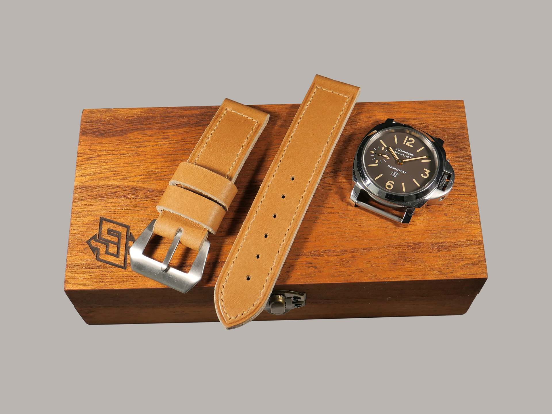 Bespoke Panerai pre-v Style Strap IMAGE