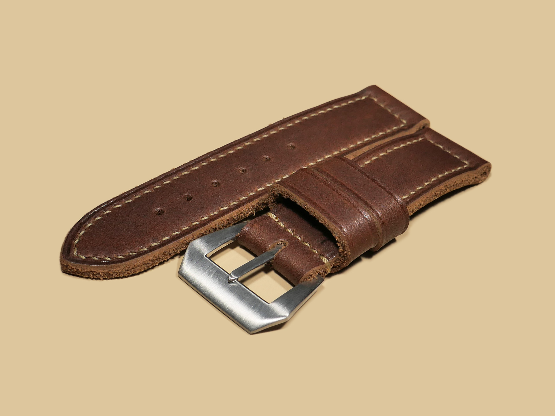 Marcello Straps Handmade Thick Brown Panerai Strap Material Detail IMAGE
