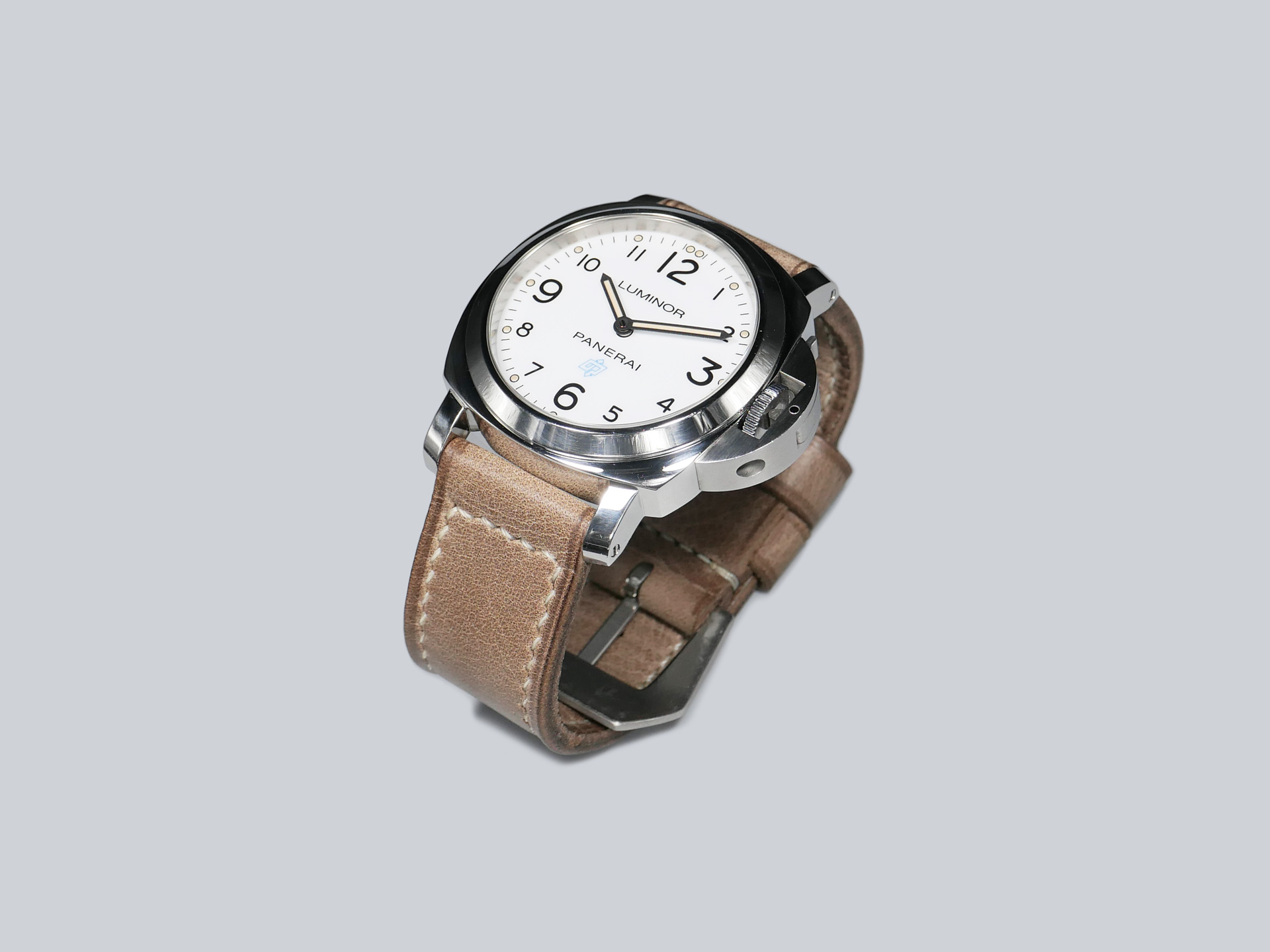 Custom-crafted 44mm Slate Grey Panerai Strap from Marcello Straps