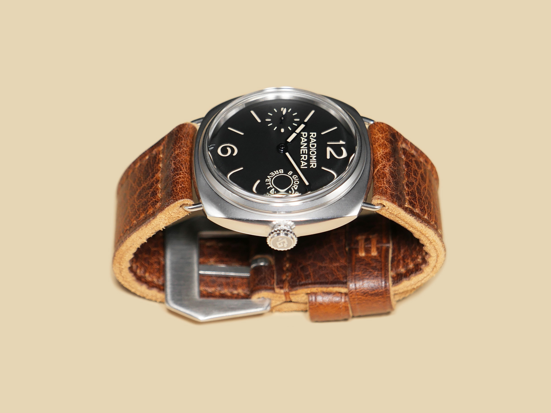 Textured thick Panerai Radiomir strap styled on PAM00992