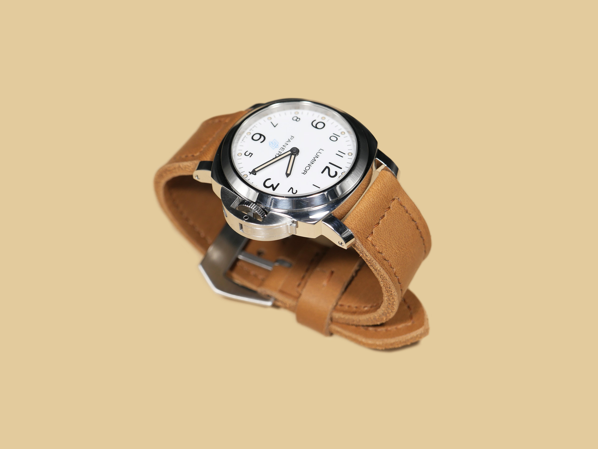 Soft leather vintage Pre-V strap for 44mm Panerai watch case