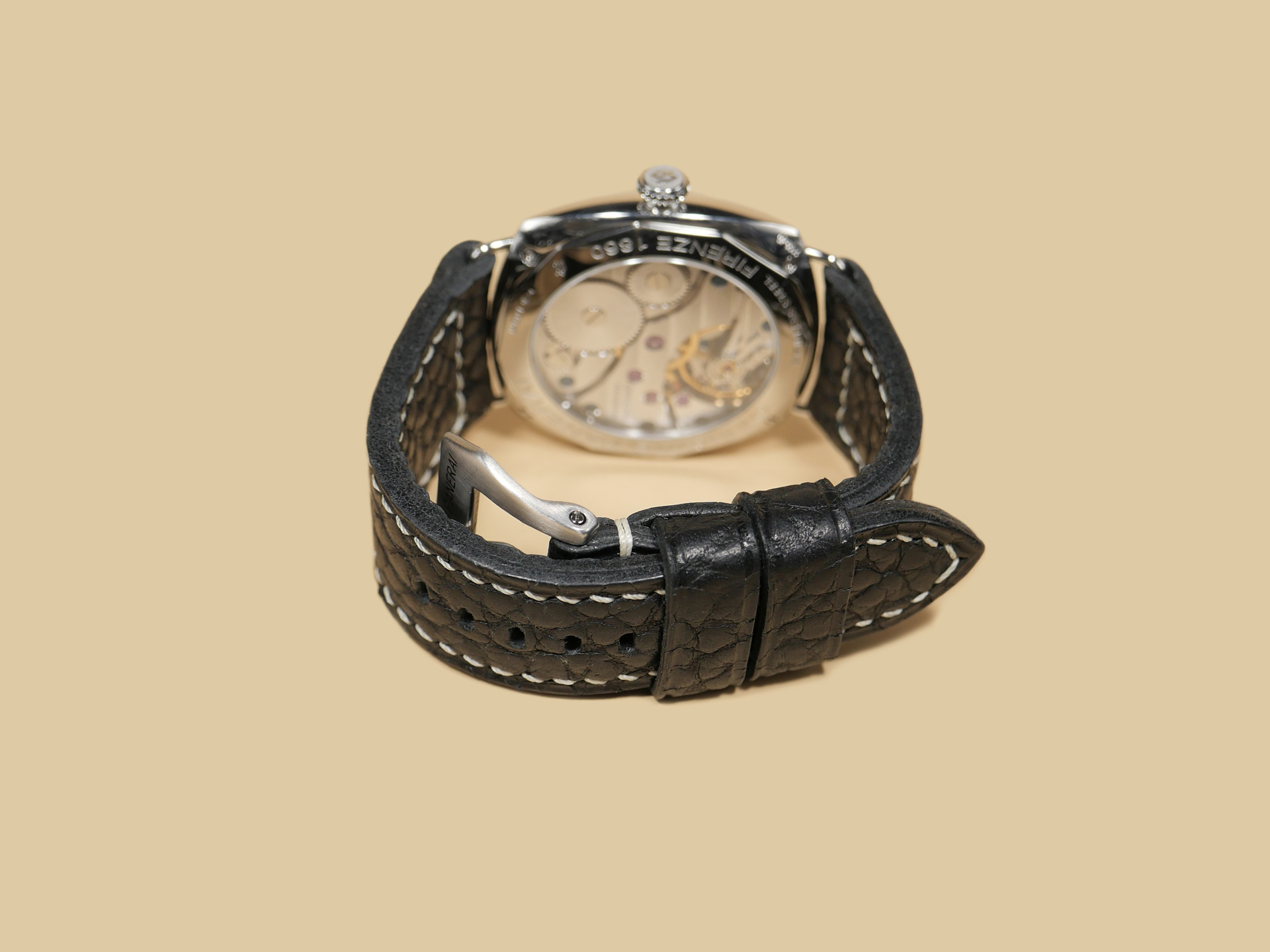 Comfortable Soft Black Panerai Radiomir Strap for Daily Wear on PAM00183