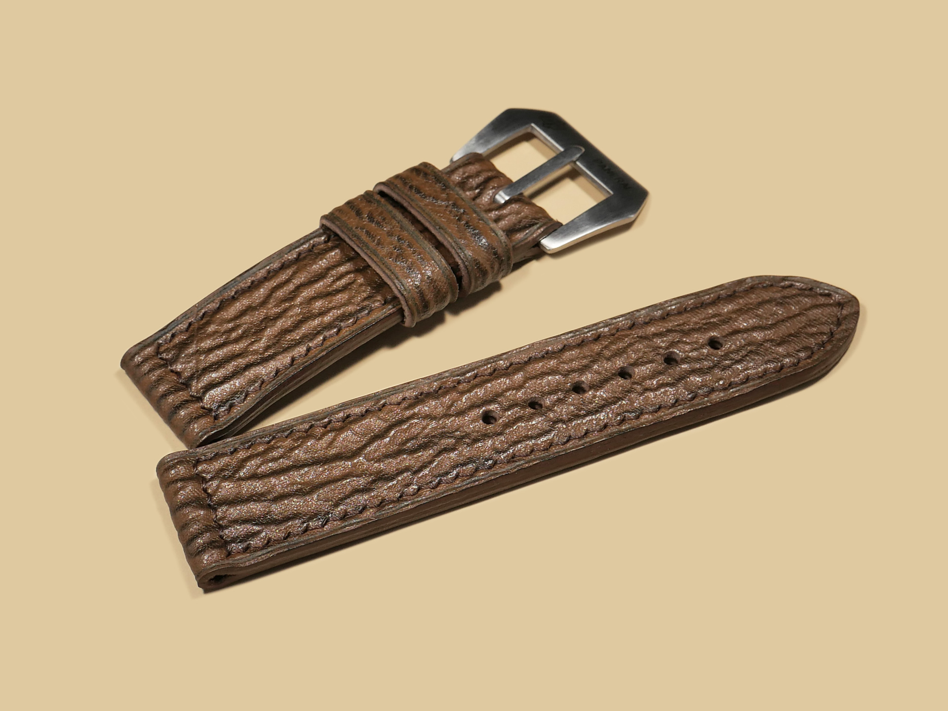 Vintage style Brown Panerai Shark Strap