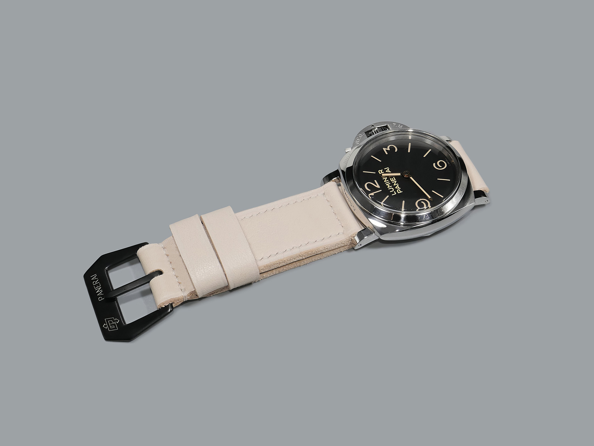 Back view of white leather Panerai strap 26mm