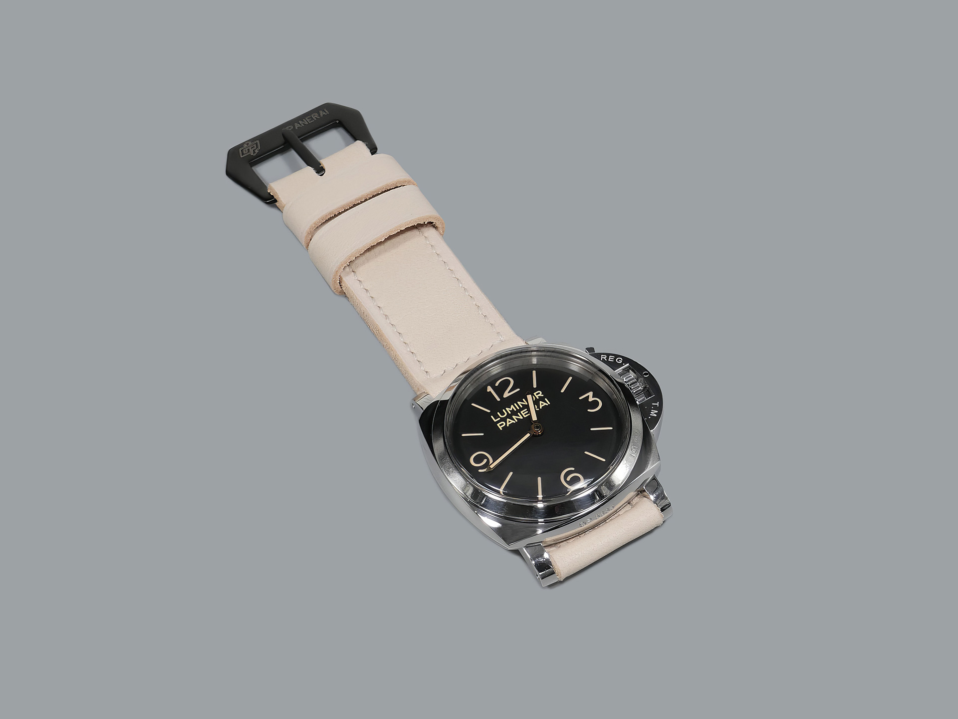 Wrist shot of white Panerai strap on PAM00372