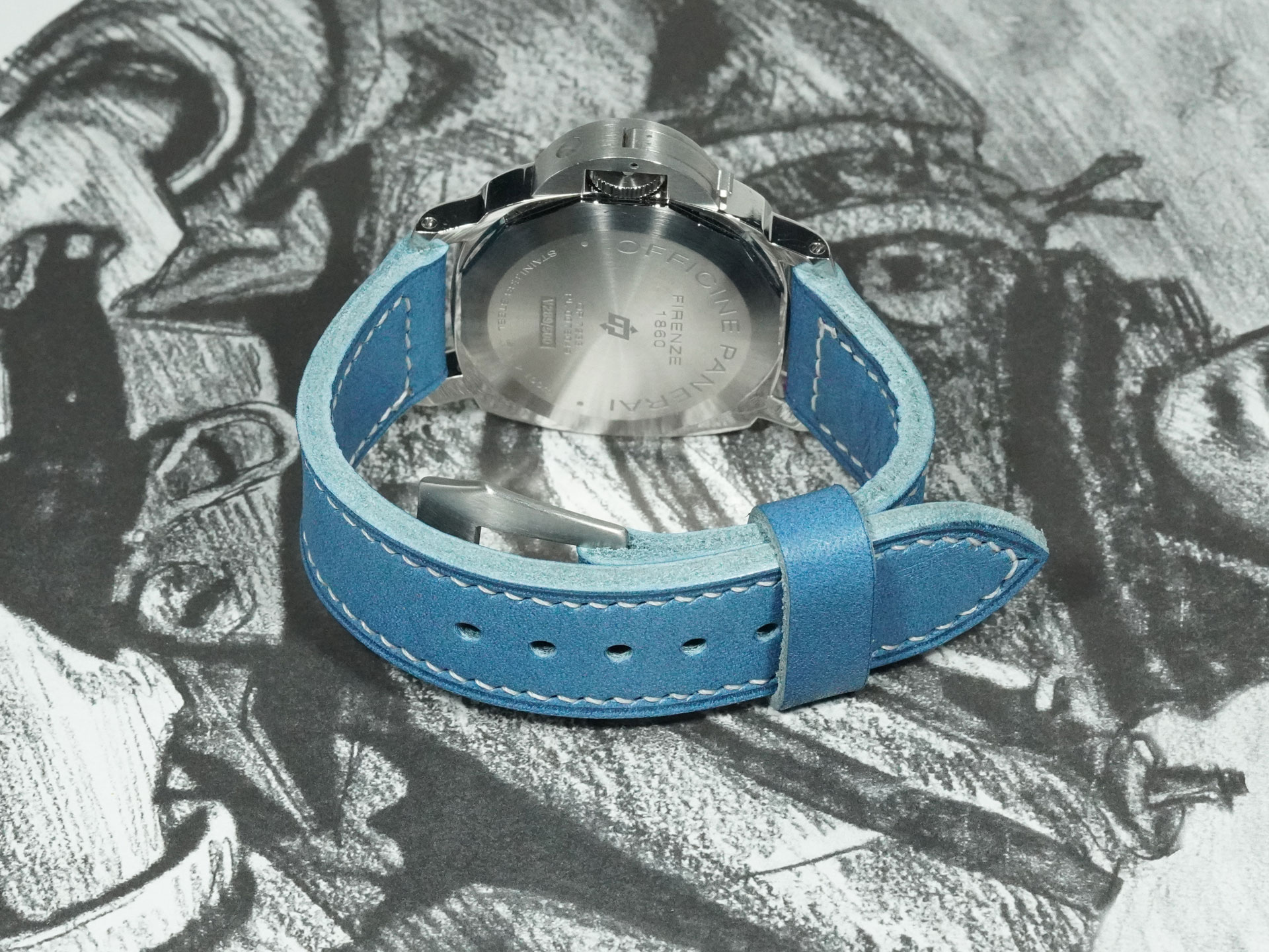 Blue Panerai strap with fixed pre-V buckle for period accuracy
