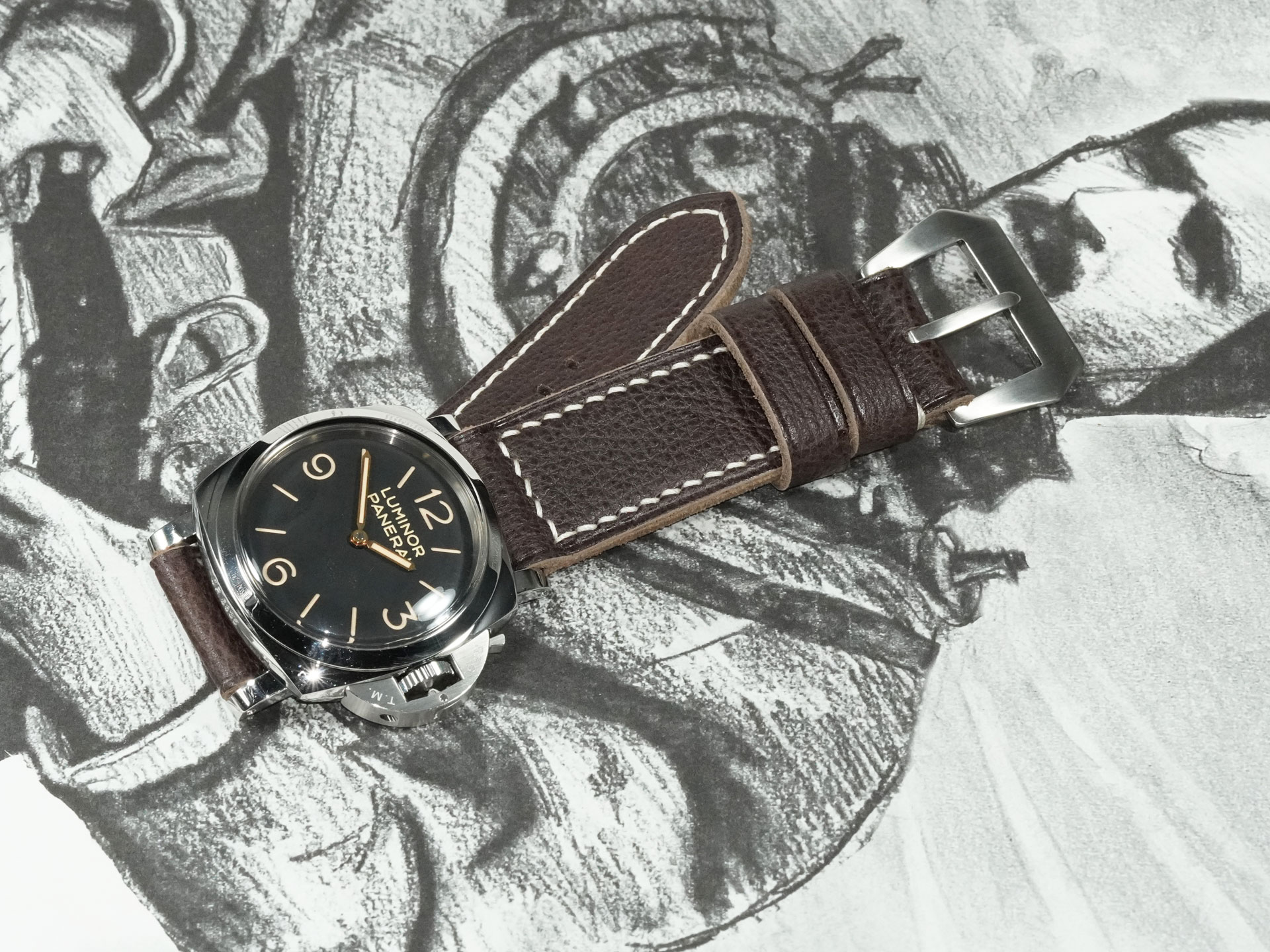 espresso brown Panerai strap with curved buckle 47mm