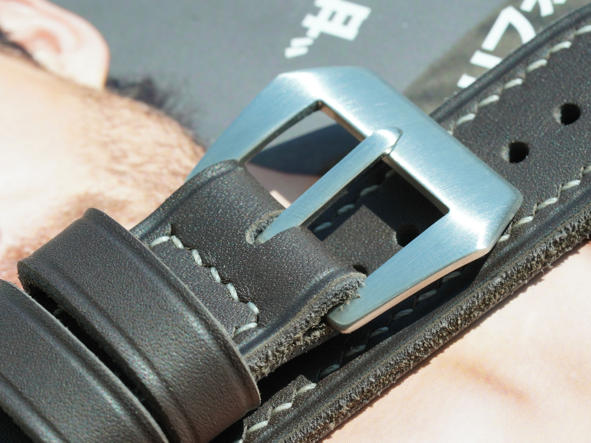 Black Pre-V Panerai Strap designed for Panerai Luminor PAM00775