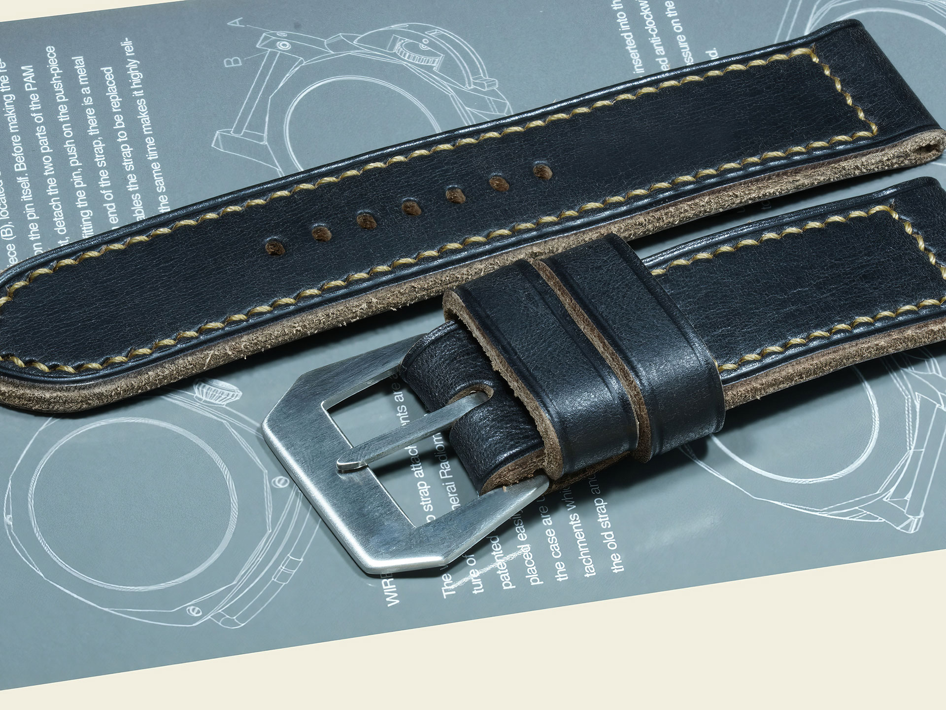 Artisan-made black leather strap for Panerai Luminor PAM00372 47mm