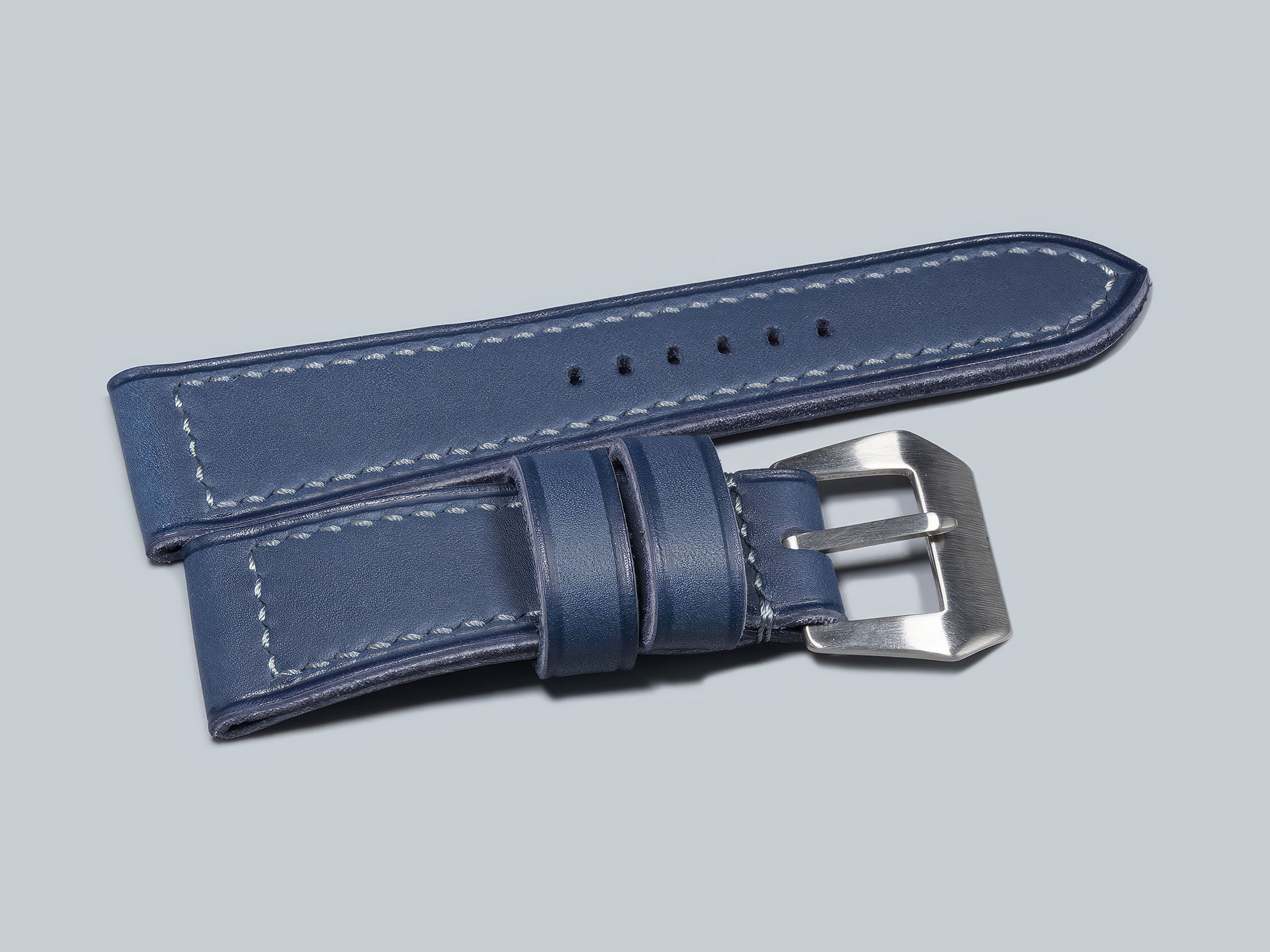PAM00183 blue strap thick leather handmade