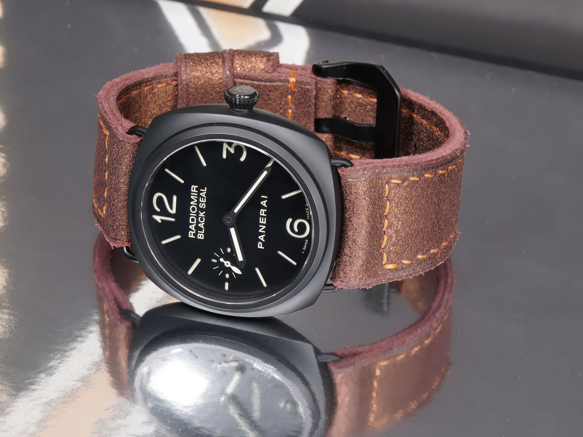 close-up of handcrafted strap for Ceramic Panerai PAM00292