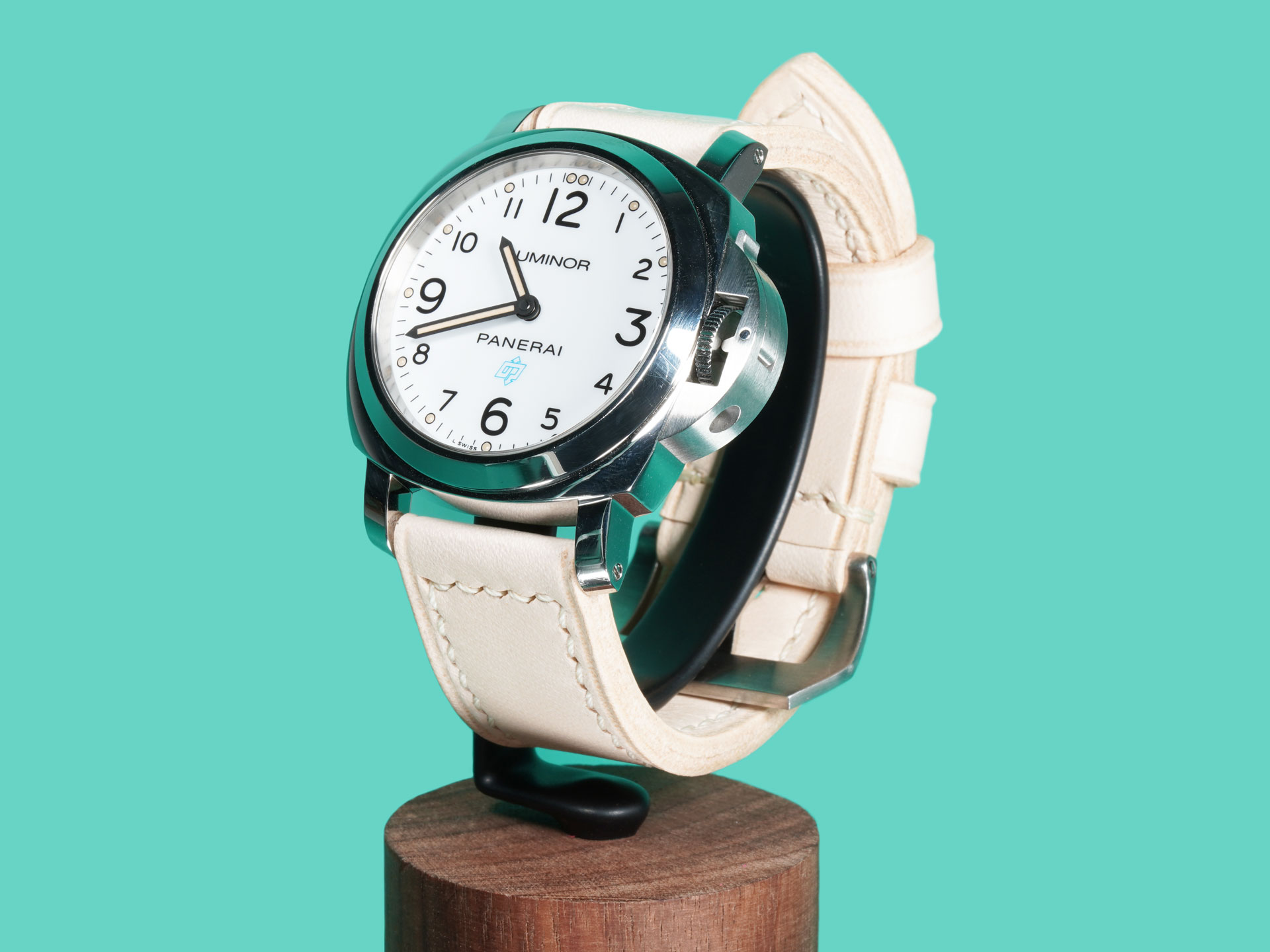 Hand burnished edges Light Tan Panerai strap