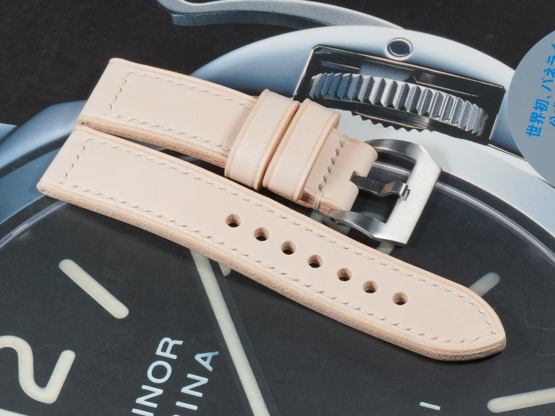 Soft temper 4.2mm thick Panerai 44mm strap