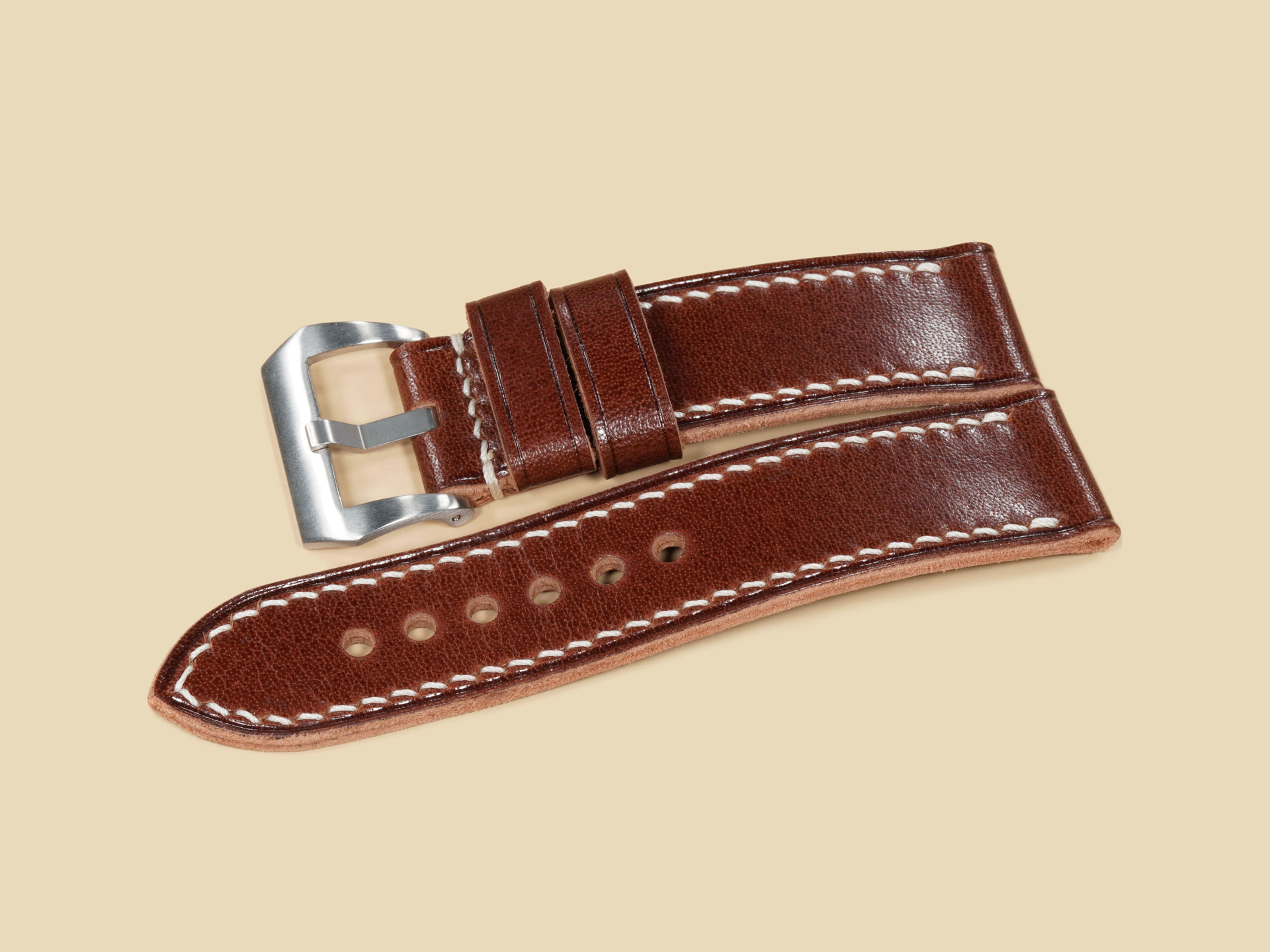 Artisan Panerai Ranger Strap Made of Calf Leather for OEM Buckle with semi-gloss finish