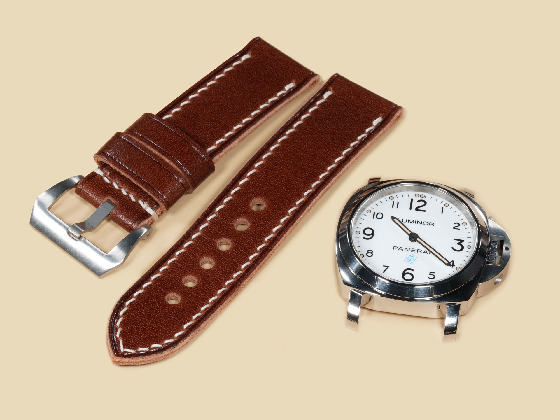 Luxury Panerai Ranger Strap Made of Calf Leather for OEM Buckle with fixed and floating keepers
