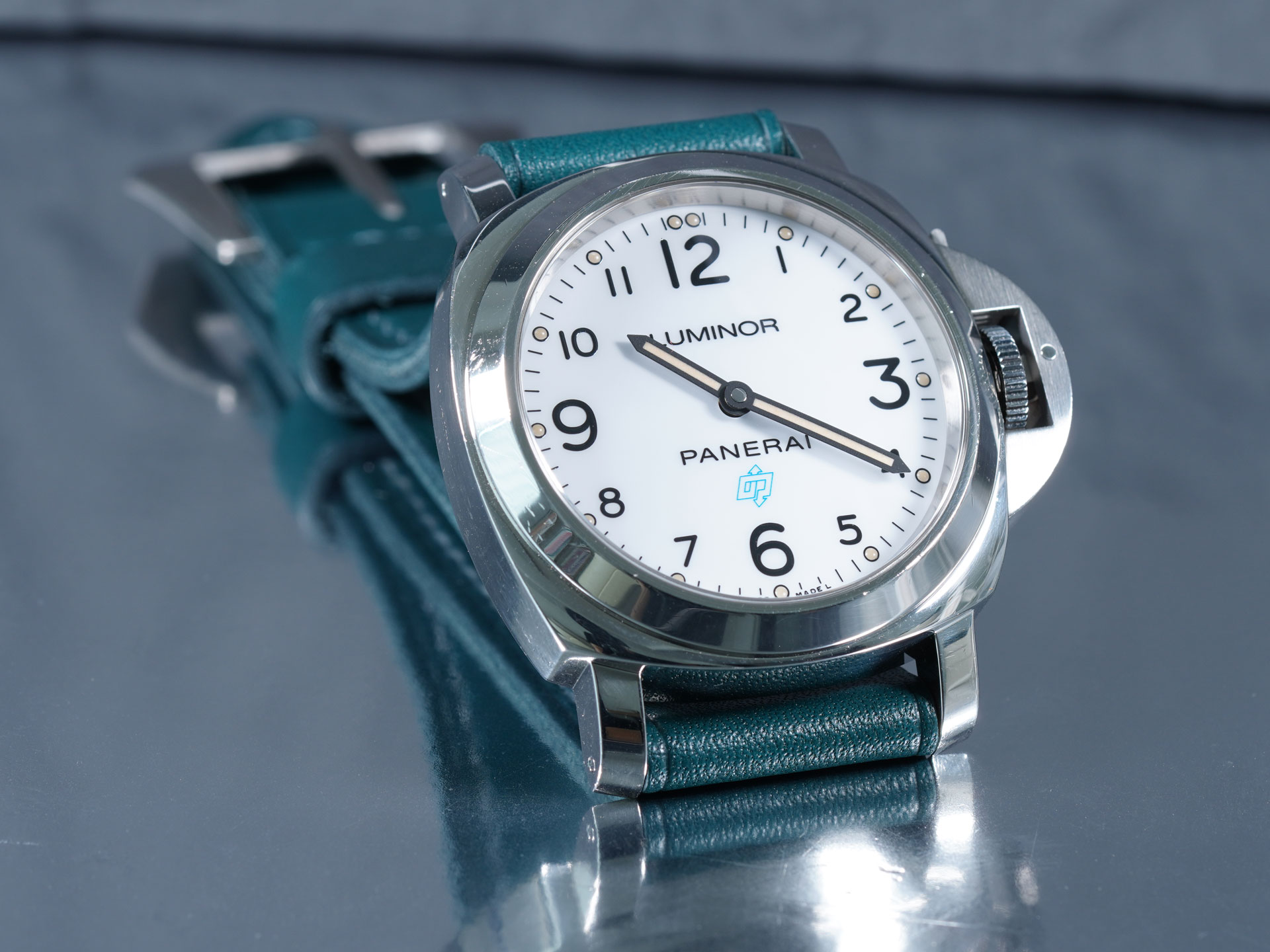 Handcrafted by Marcello Straps, this green pre-v strap fits 44mm Luminor cases