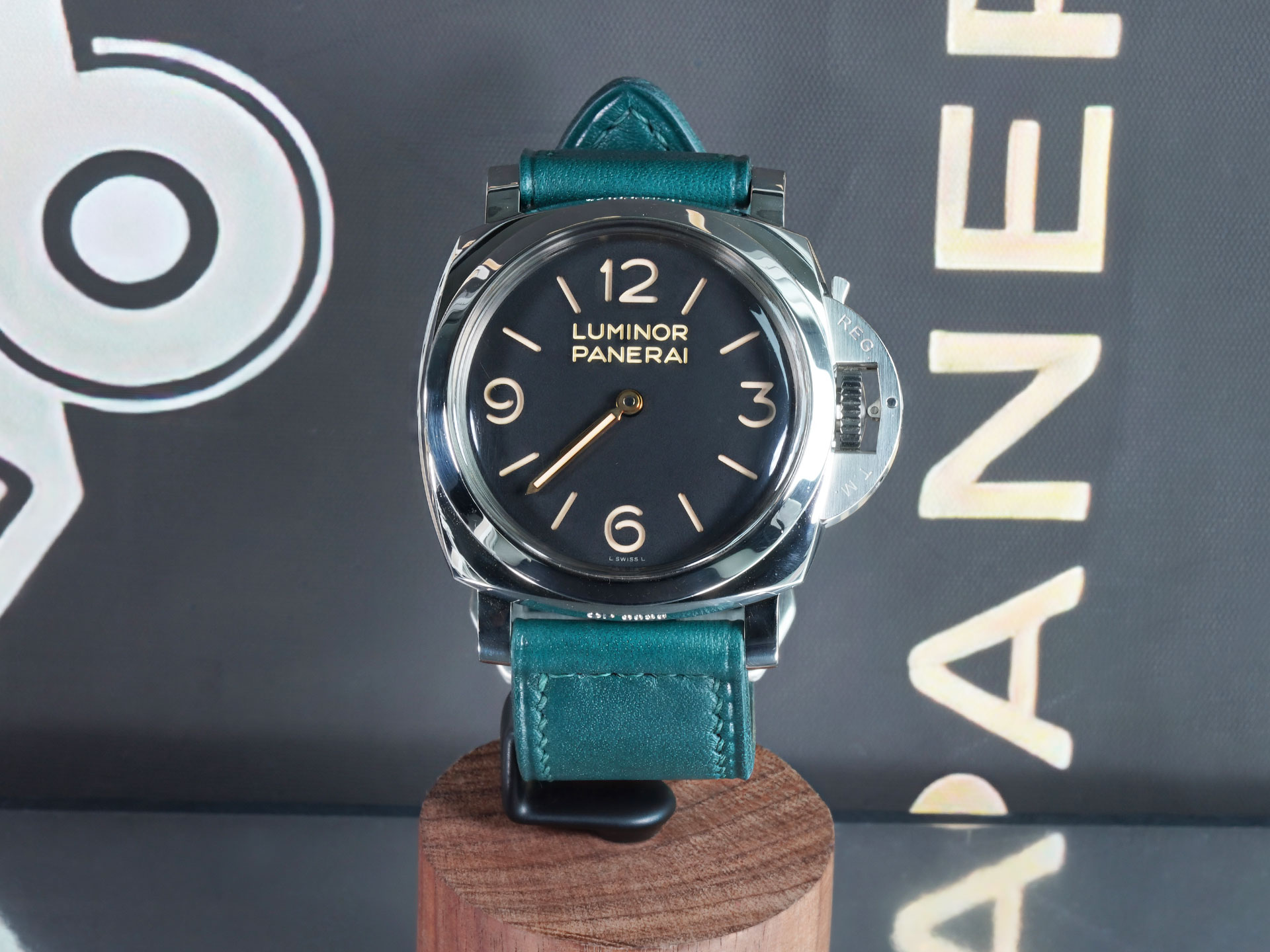 Teal green Panerai 47mm strap close up showing sewn pin buckle