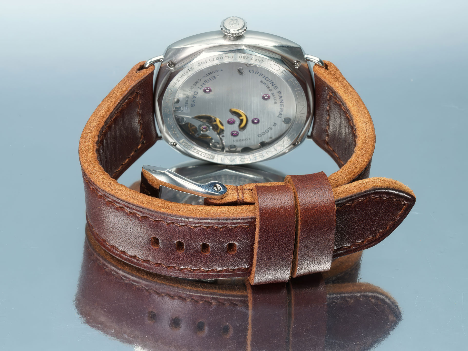 Premium Handmade Thick Brown Strap Panerai Radiomir – Leather Close-Up