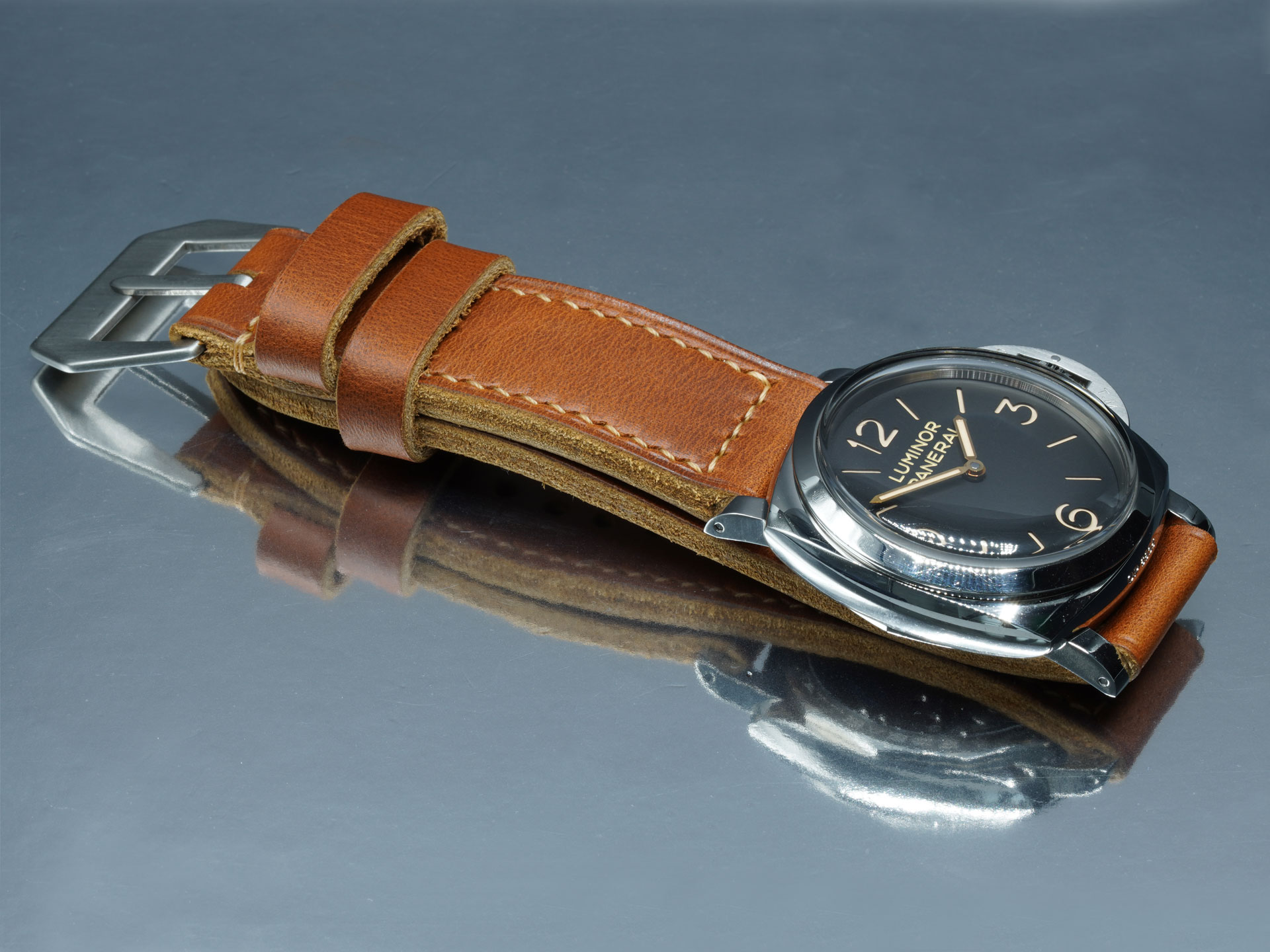 Tan leather texture close-up, handcrafted vintage Panerai strap for 47mm watches
