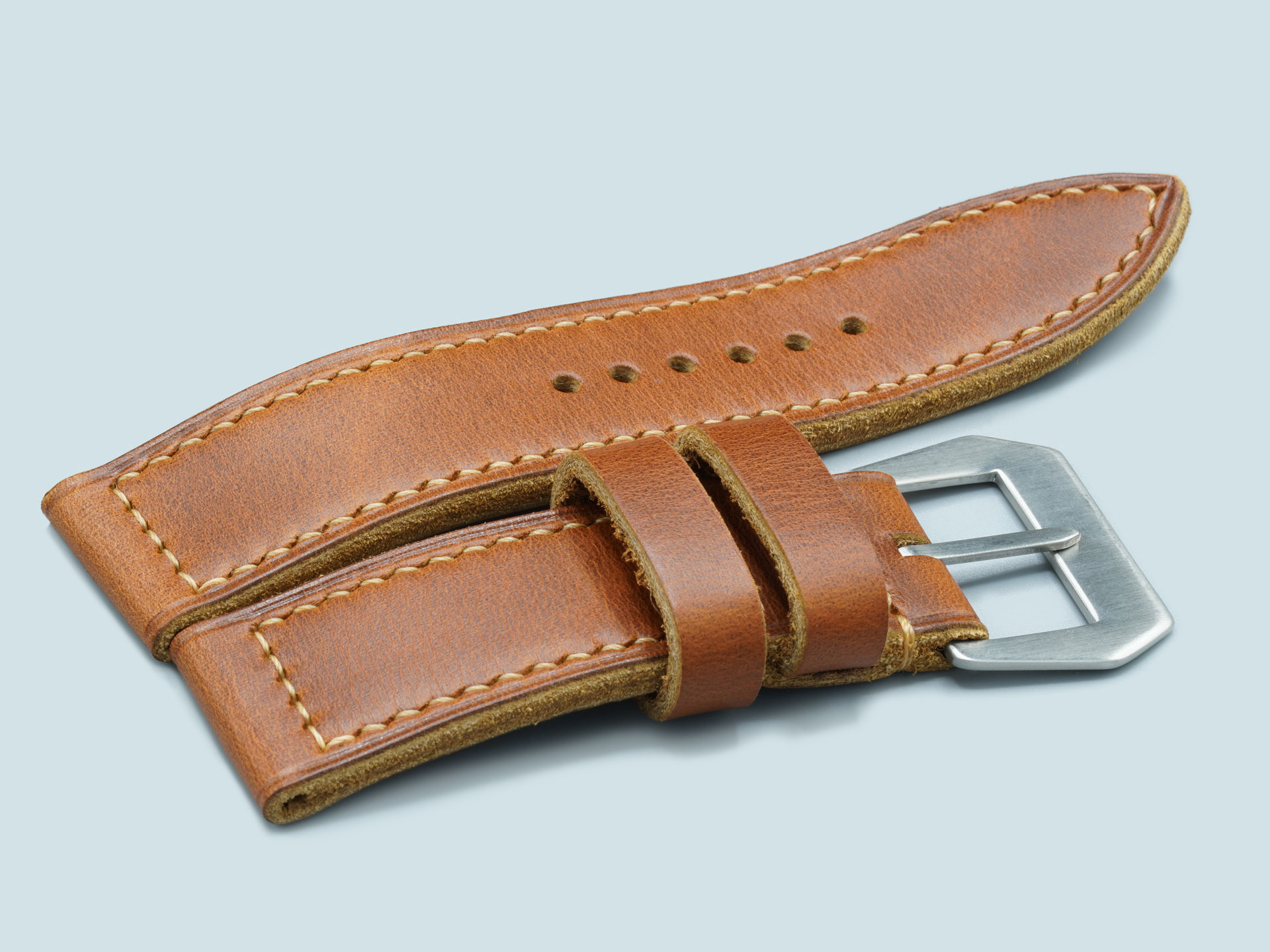 Tan leather Panerai strap with boxed stitching, handcrafted for vintage 47mm Luminor cases