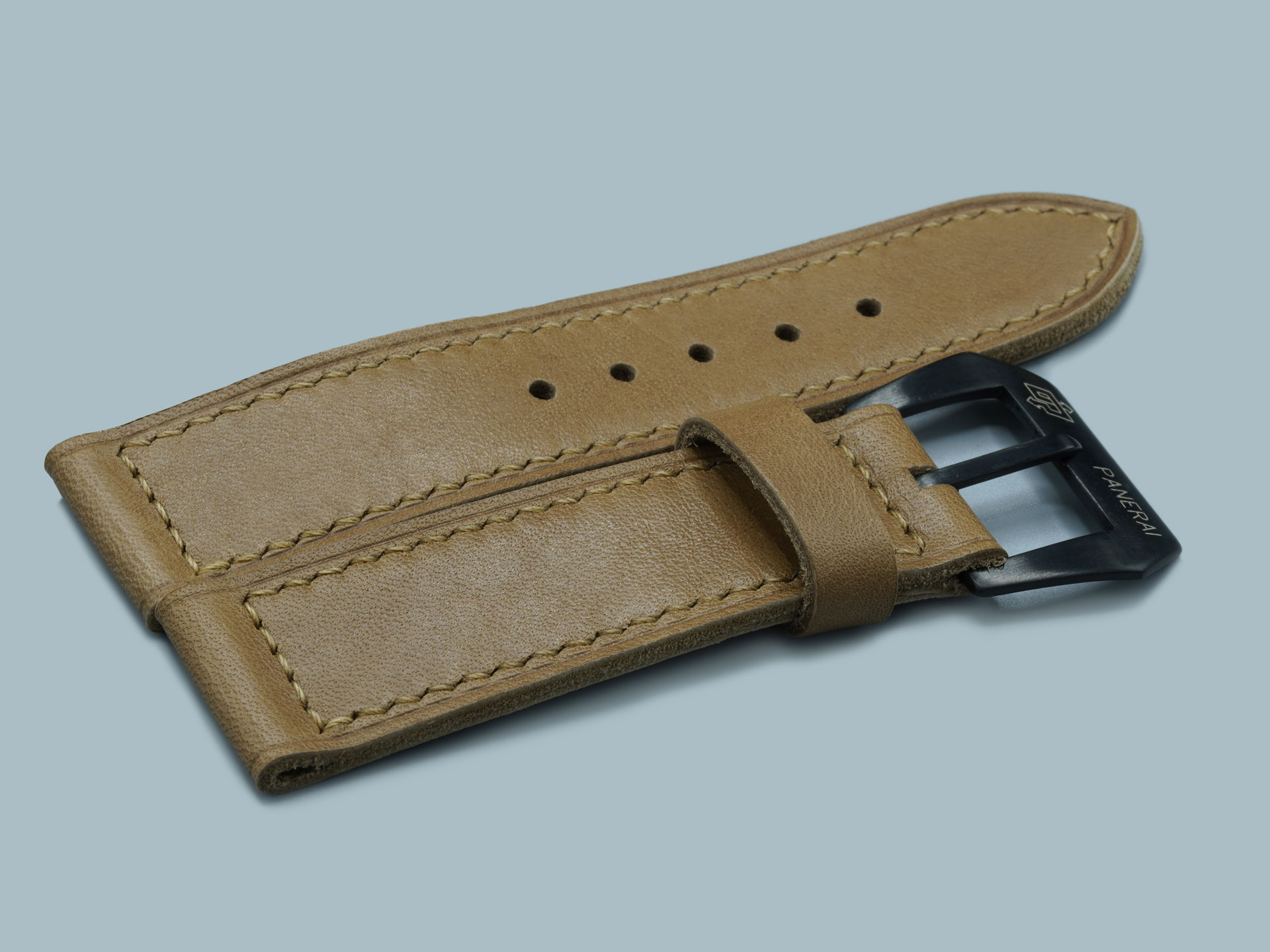 44mm Panerai strap in tan, close-up on the lug end