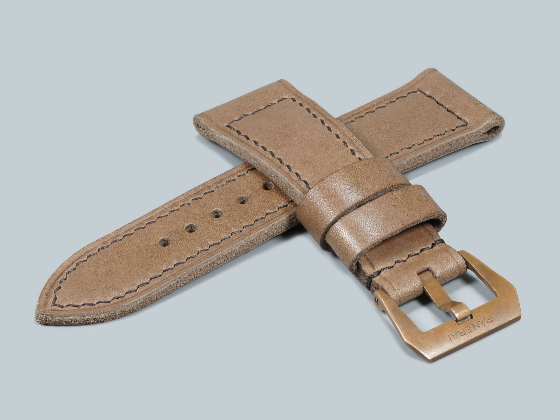 Custom Panerai Bronzo strap for PAM00968, handmade with 26mm to 22mm tapered profile.