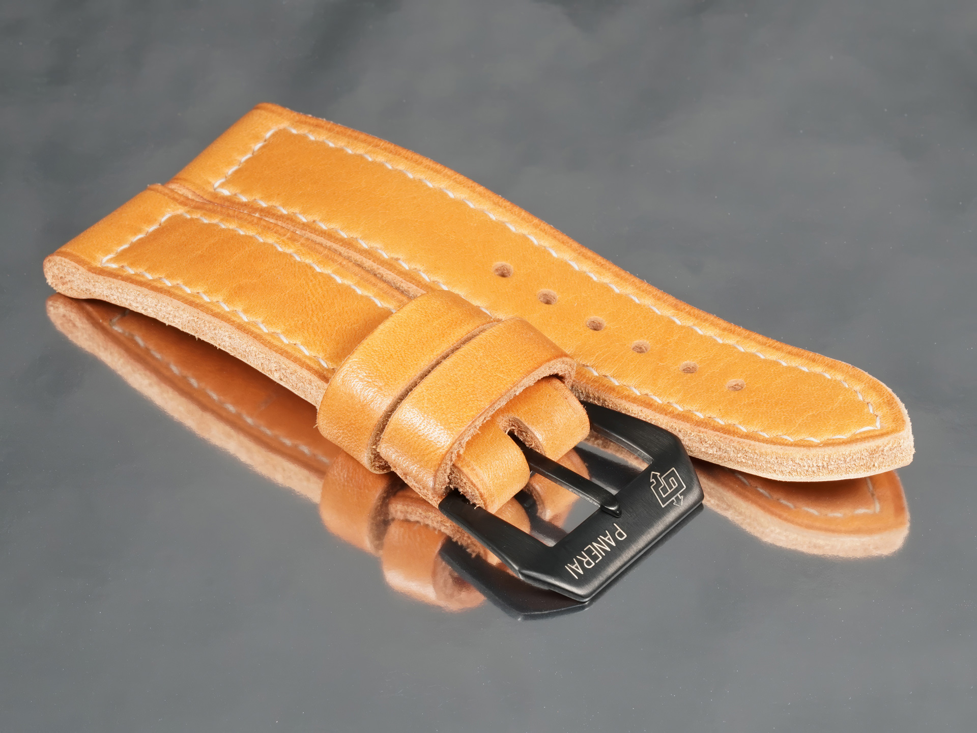 Marcello Straps orange tan 5mm thick leather strap mounted on Panerai PAM05218