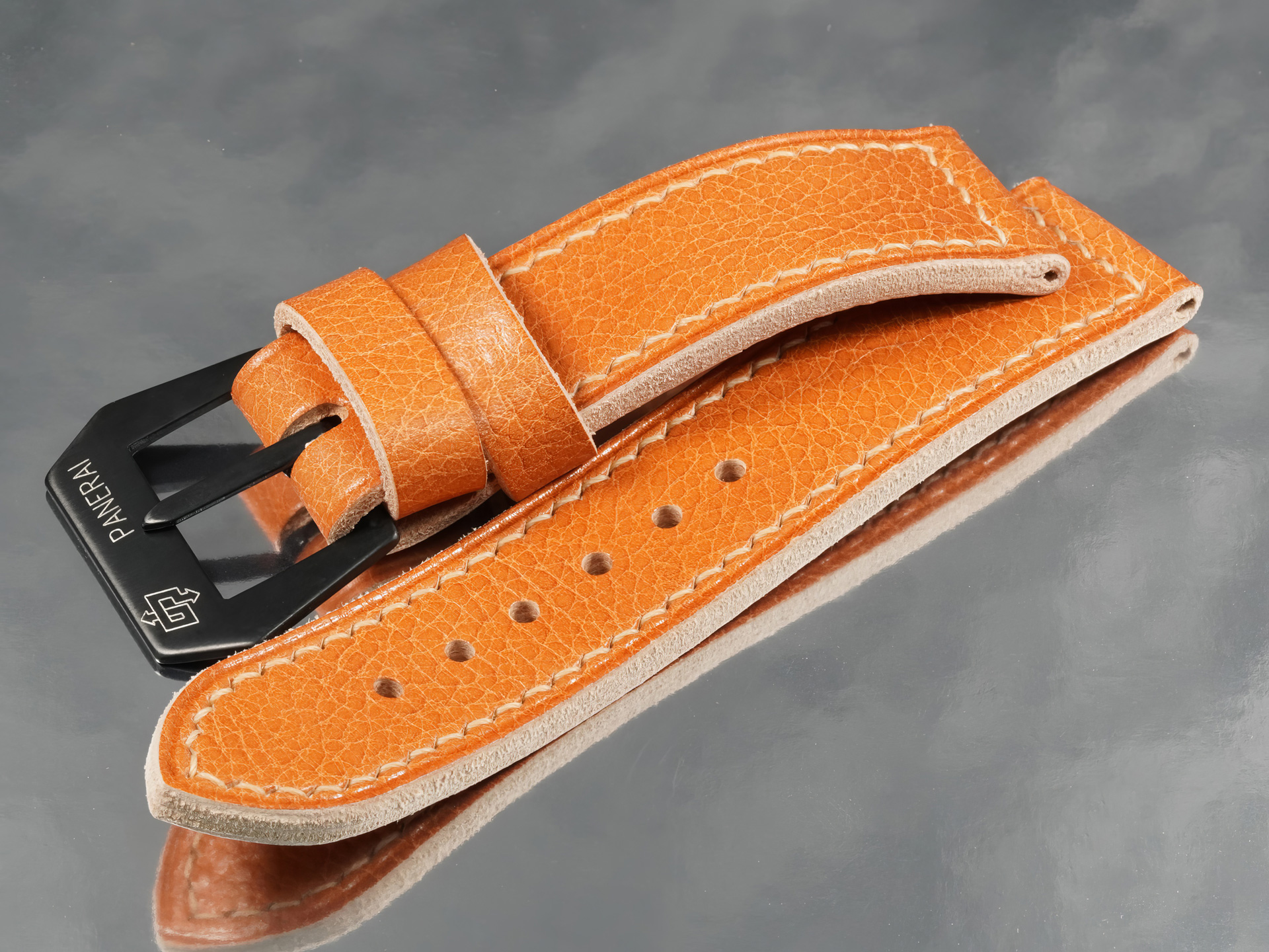 Bespoke tan leather strap fitted to 44mm Panerai Luminor PAM05218 by Marcello Straps