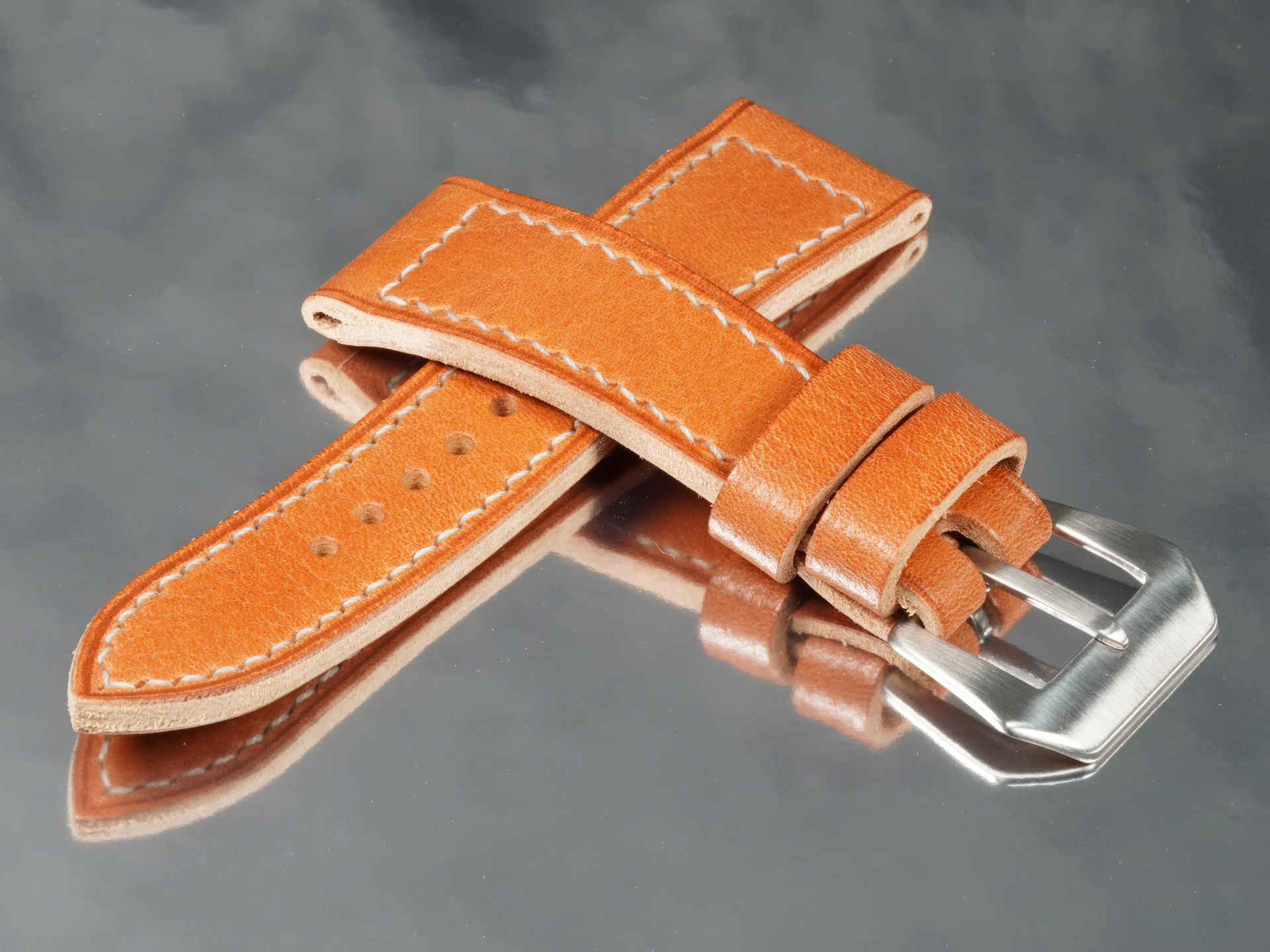 glossy-tan-panerai-radiomir-strap-sewn-in-curved-buckle