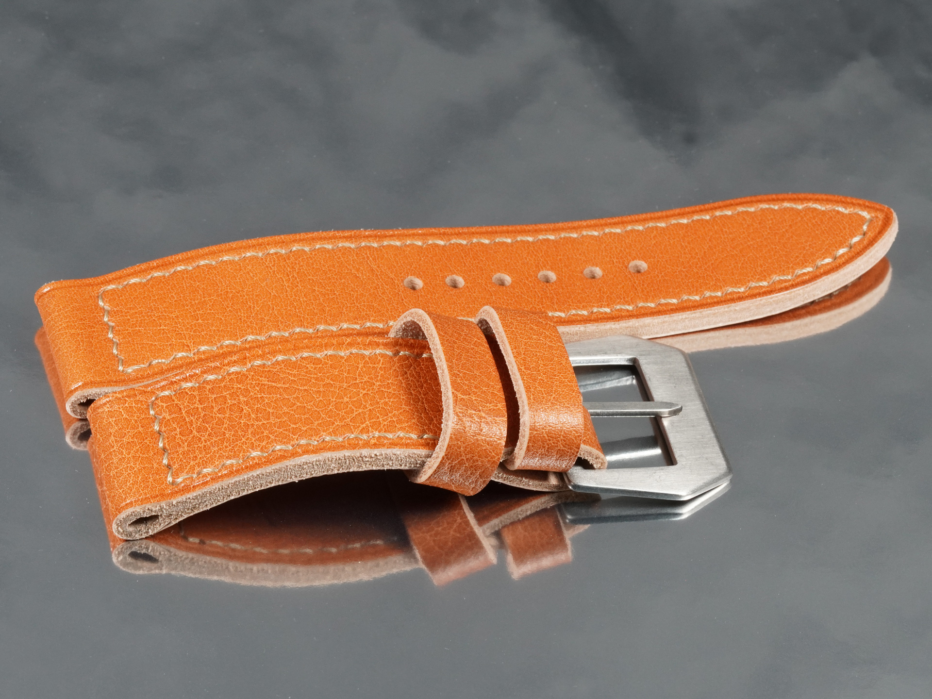 vintage-style-panerai-strap-tan-italian-leather-hand-stitched